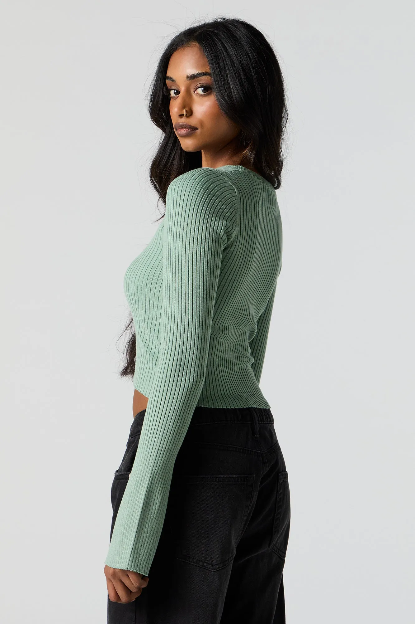 Chandail court en tricot côtelé avec encolure dégagée sold by Urban Planet product image thumbnail 2