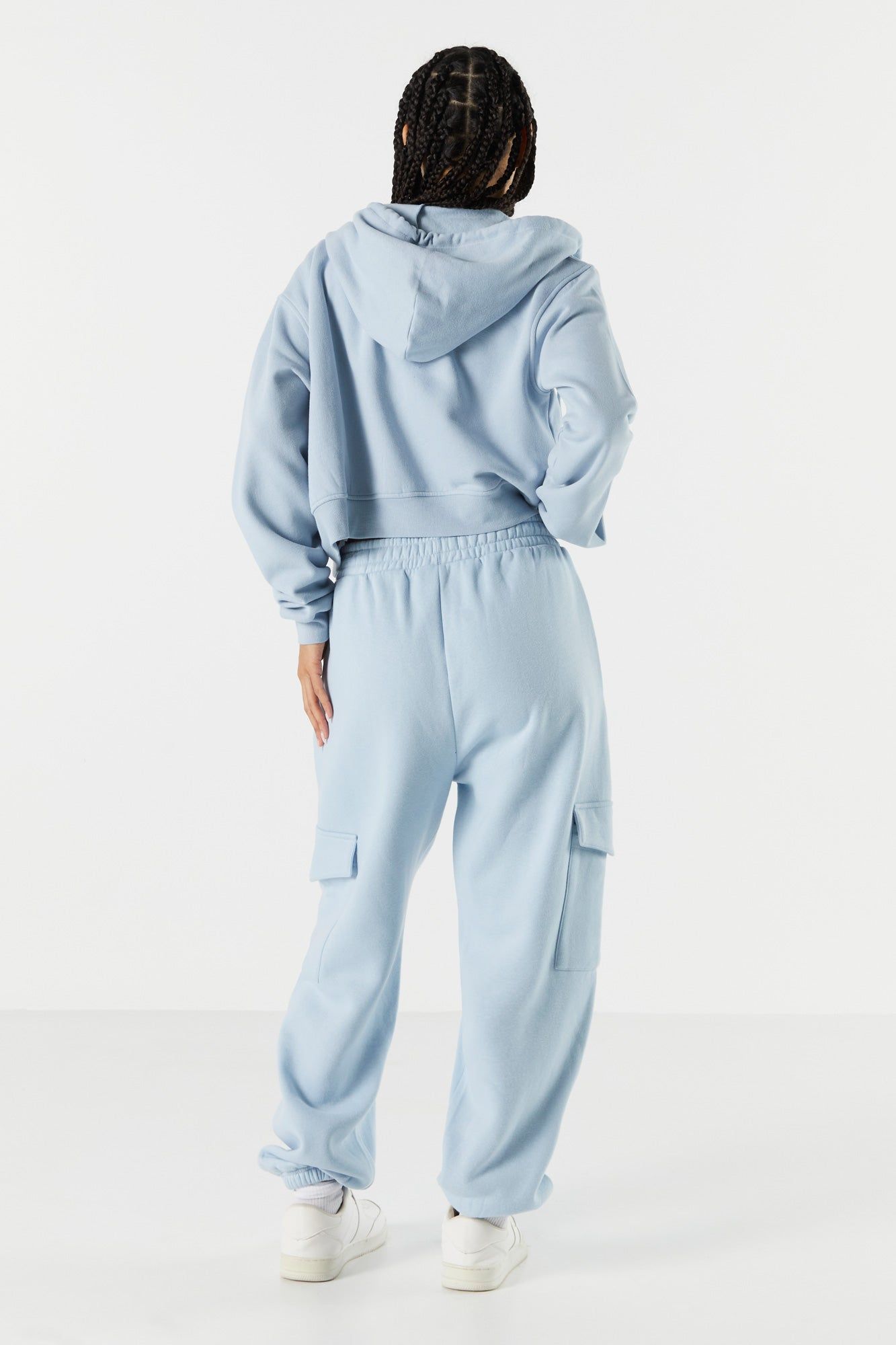 Pantalon en molleton de jogging cargo avec poches sold by Urban Planet product image thumbnail 9