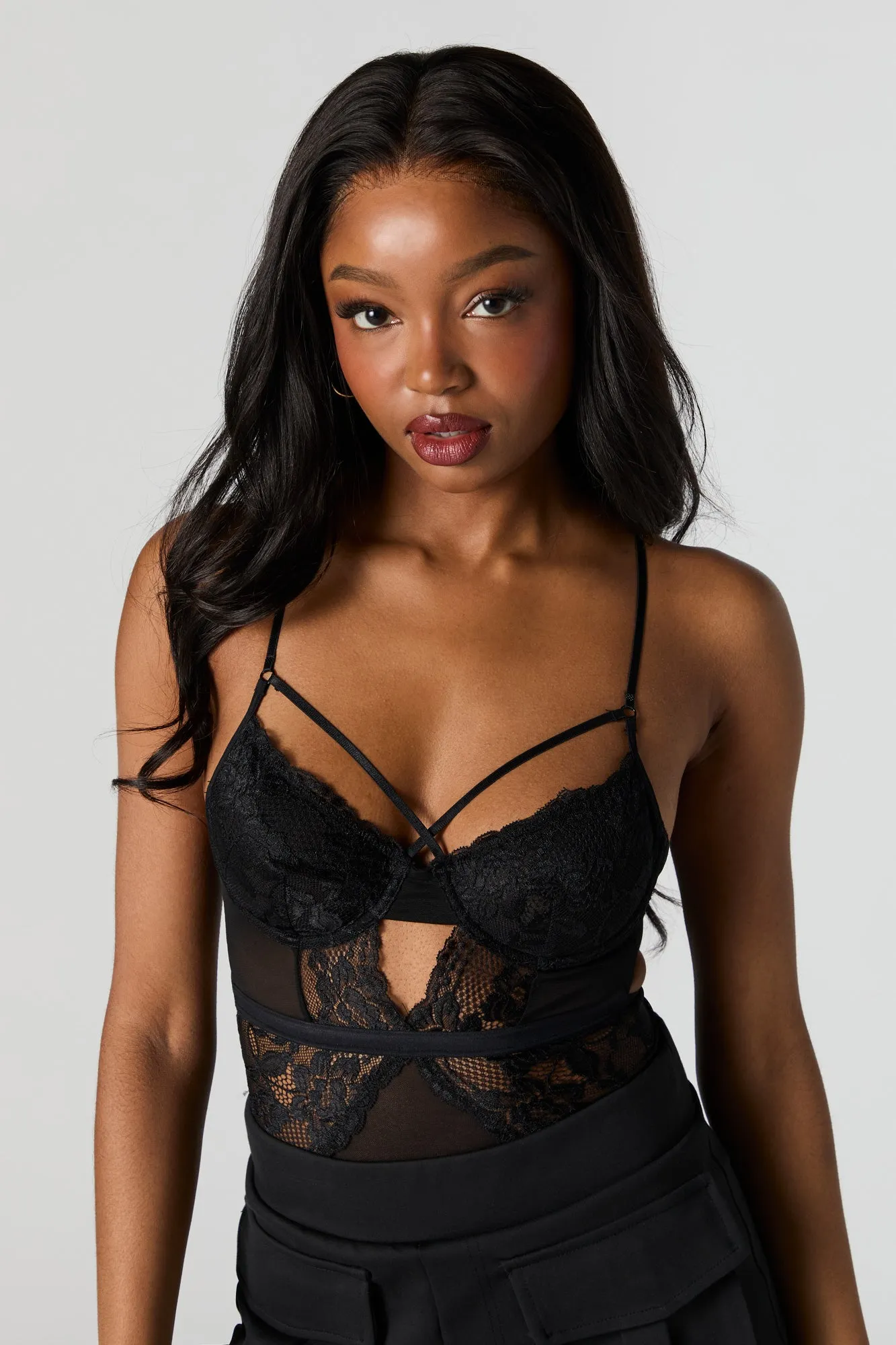 Maillot-bustier en dentelle et filet sold by Urban Planet product image thumbnail 5
