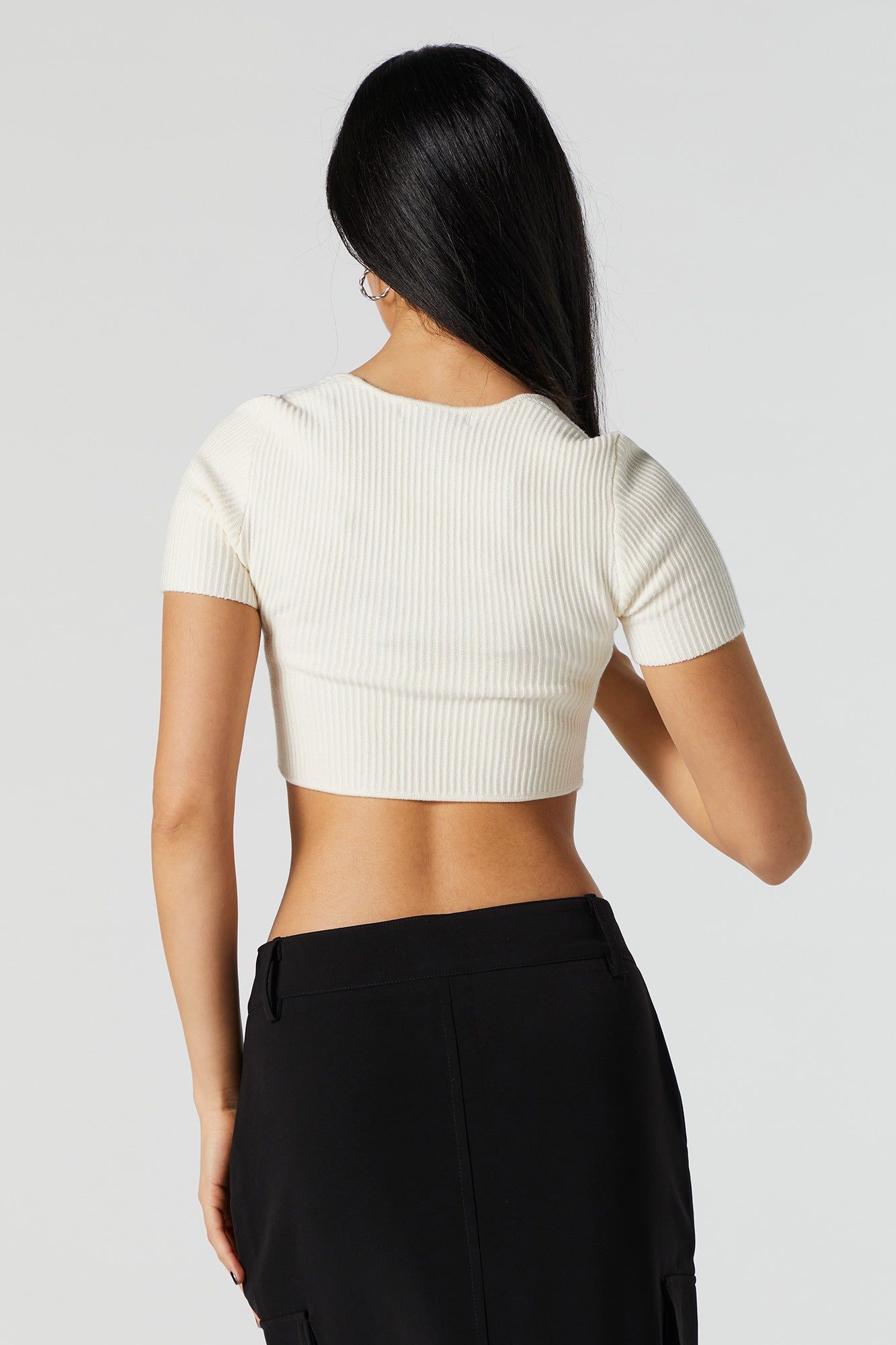 Haut côtelé court en tricot à manches courtes sold by Urban Planet product image thumbnail 5