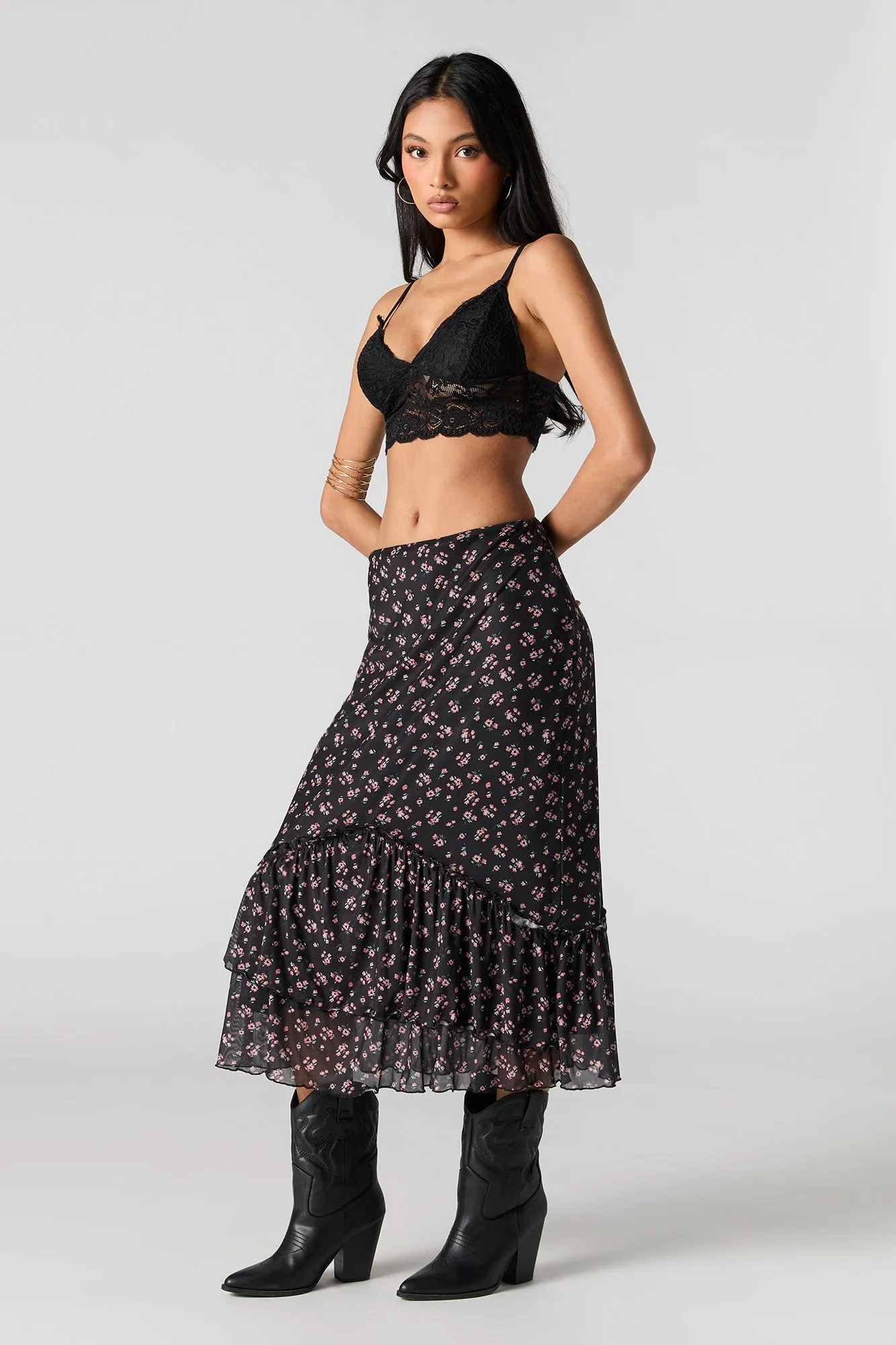 Jupe midi volantée en filet fleuri sold by Urban Planet product image thumbnail 3