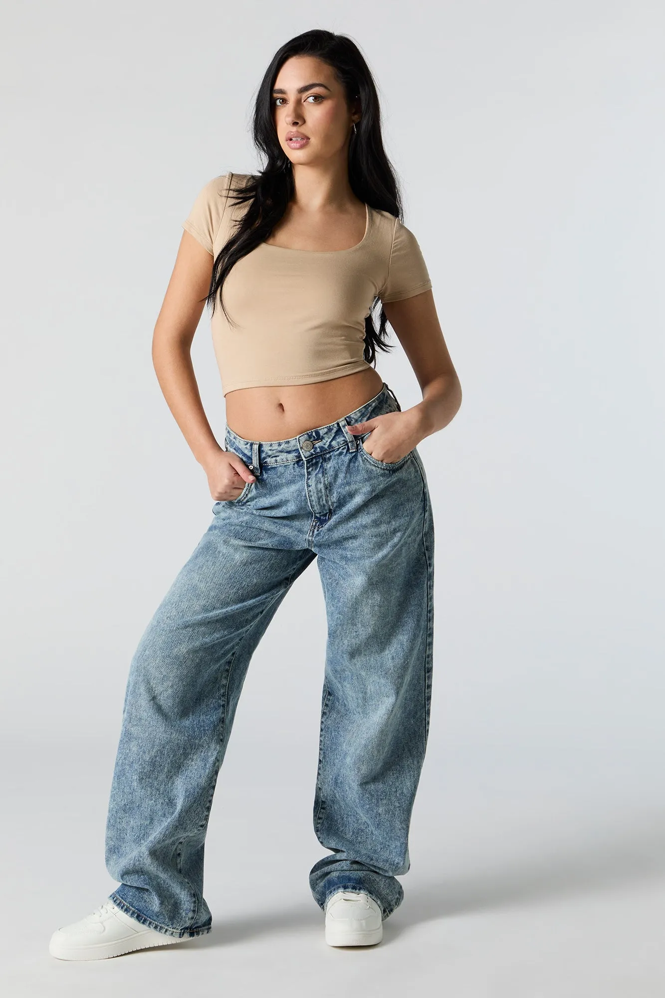 T-shirt court superposé à encolure carrée sold by Urban Planet product image thumbnail 3