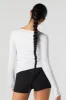Haut profilé cintré asymétrique à manches longues sold by Urban Planet