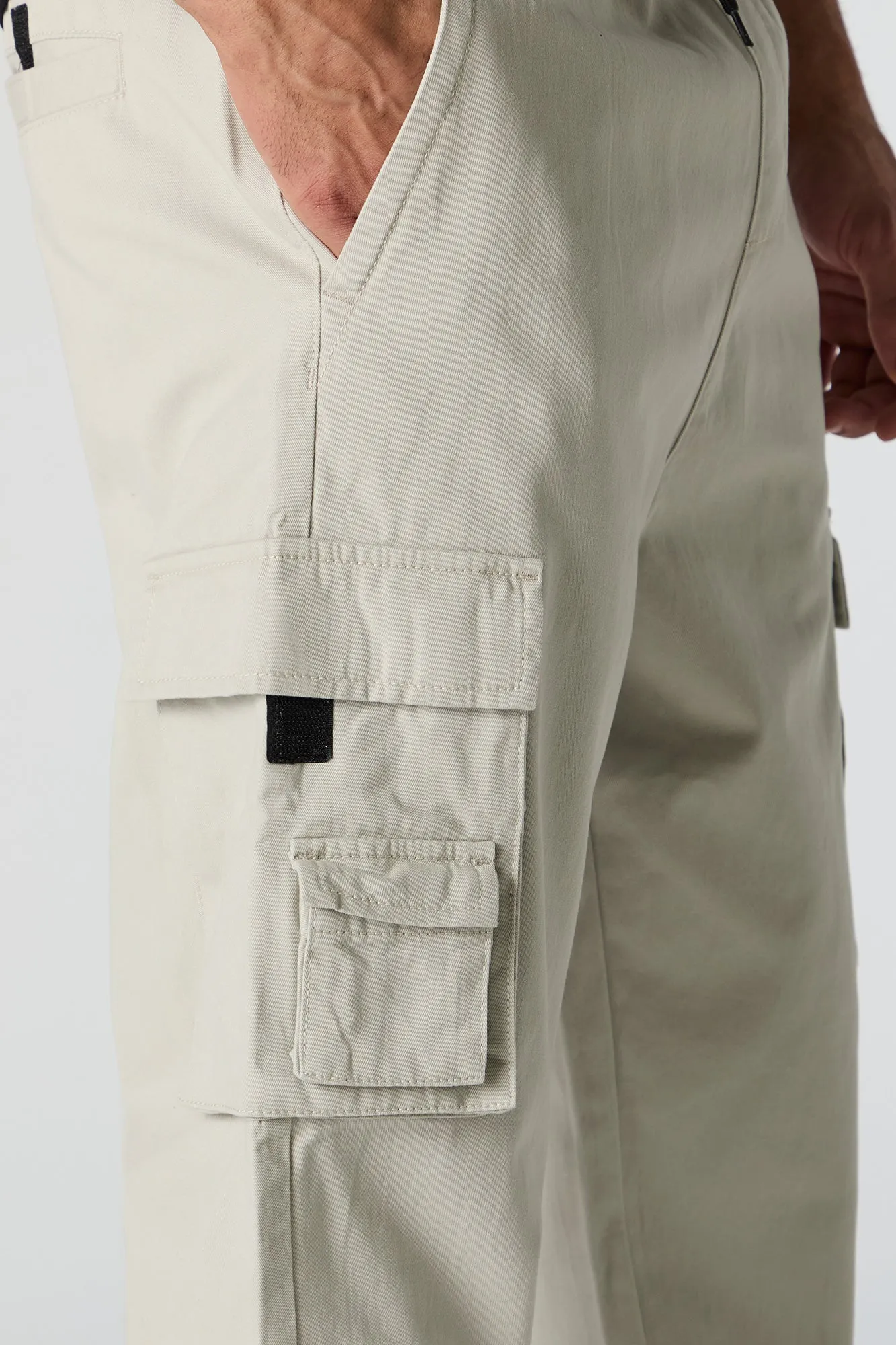 Jogger cargo en sergé avec poches multiples et taille coulissante sold by Urban Planet product image thumbnail 5