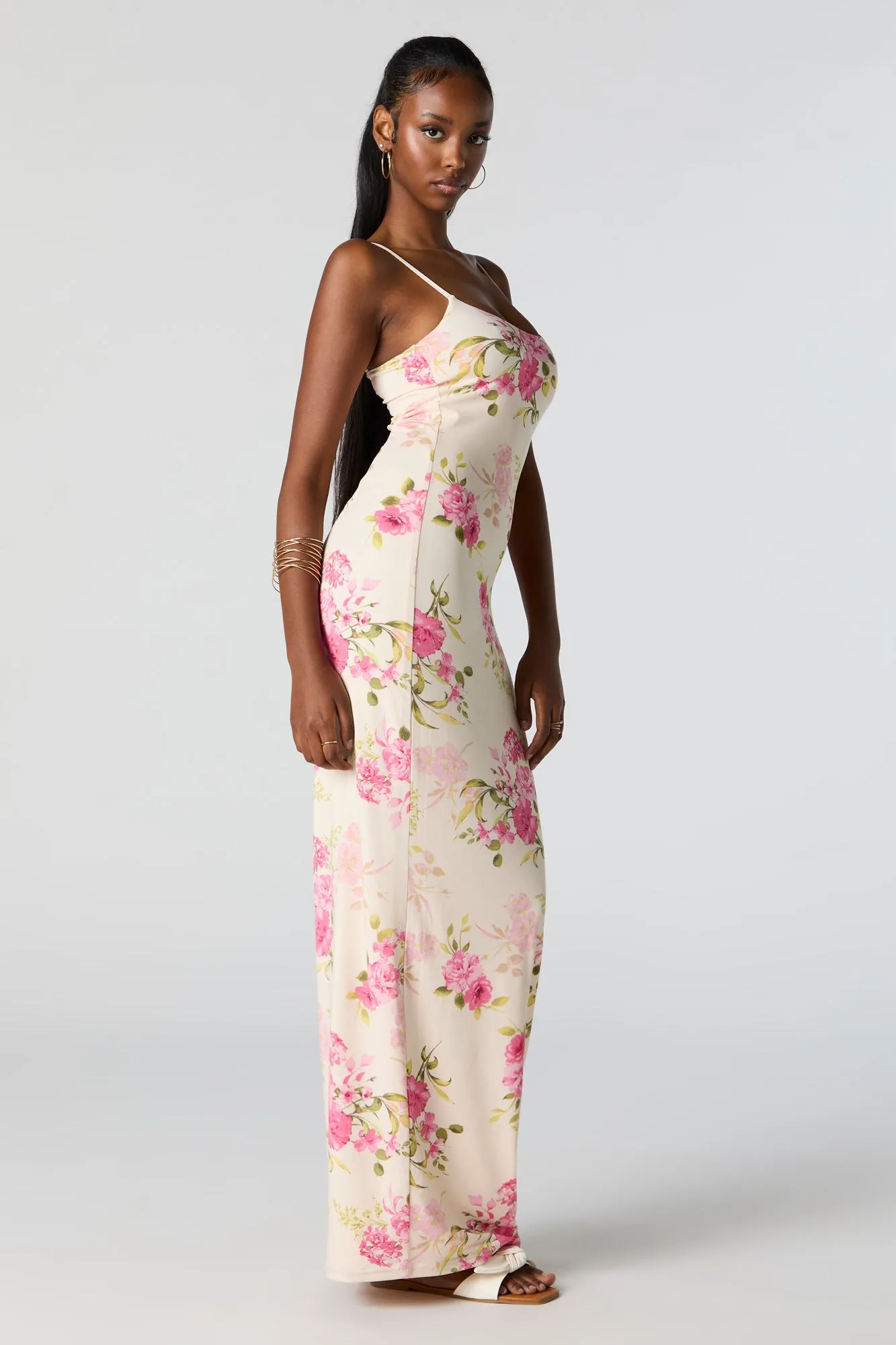 Contour White Floral Maxi Dress sold by Urban Planet product image thumbnail 2