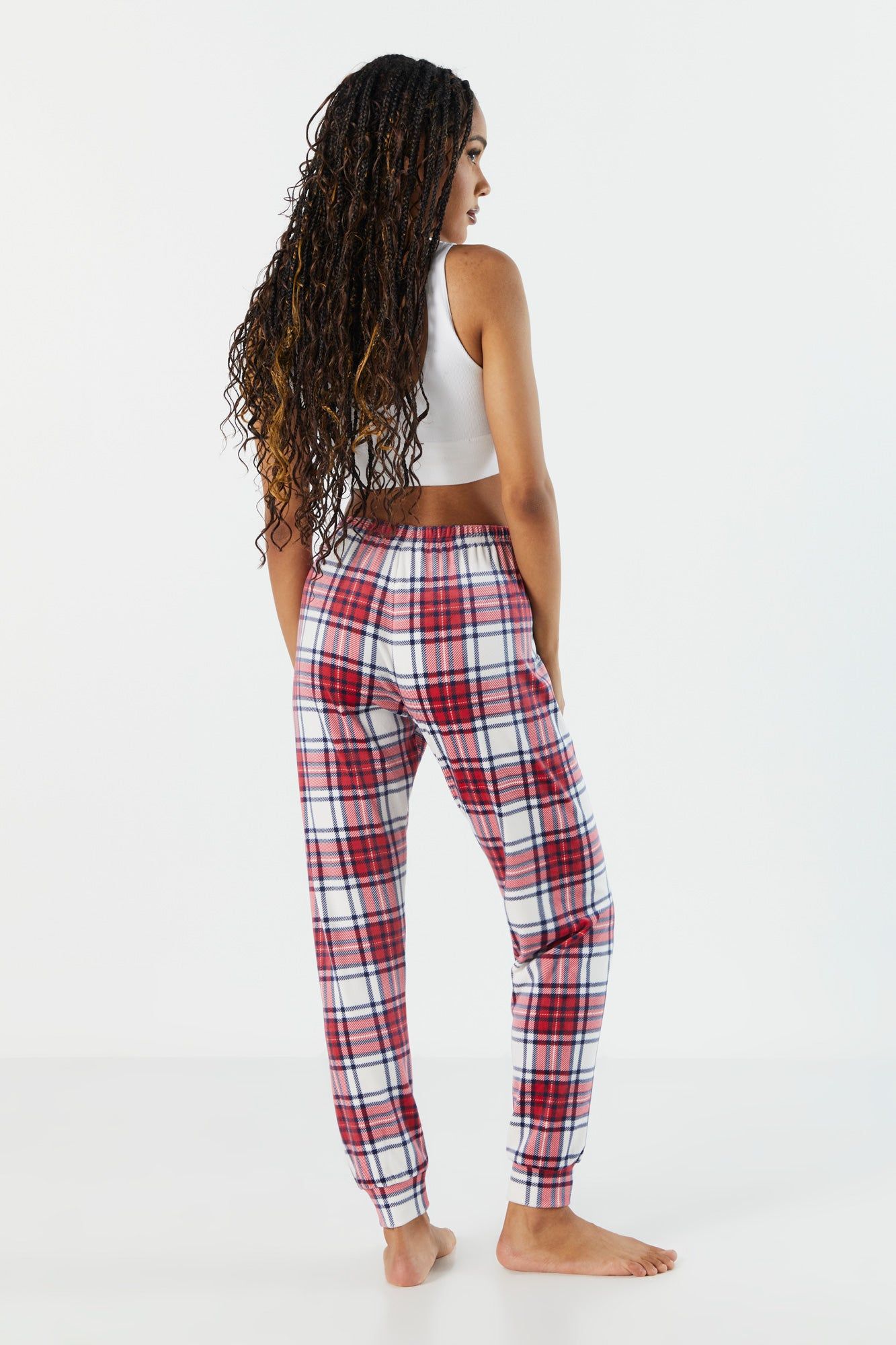 Jogger de pyjama en velours à carreaux rouges sold by Urban Planet product image thumbnail 3