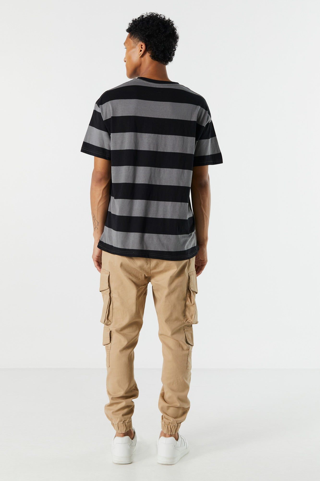 Pantalon de jogging cargo avec poches multiples sold by Urban Planet product image thumbnail 13