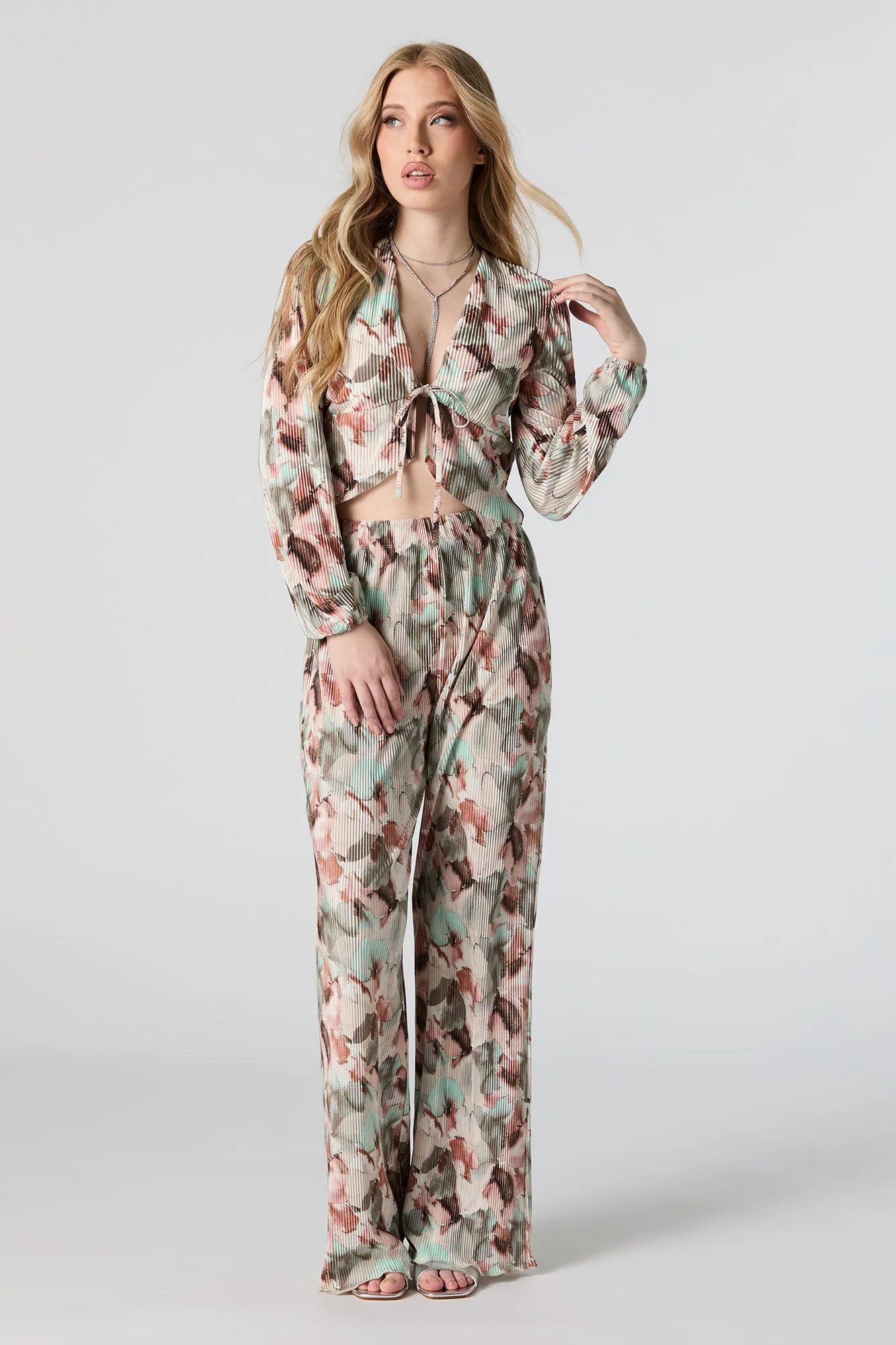 Haut texturé à manches longues avec attache et motif abstrait sold by Urban Planet product image thumbnail 3