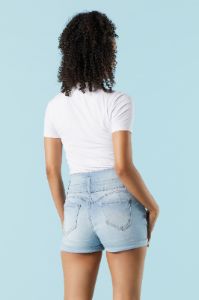 Short Ibiza en denim délavé pâle sold by Urban Planet