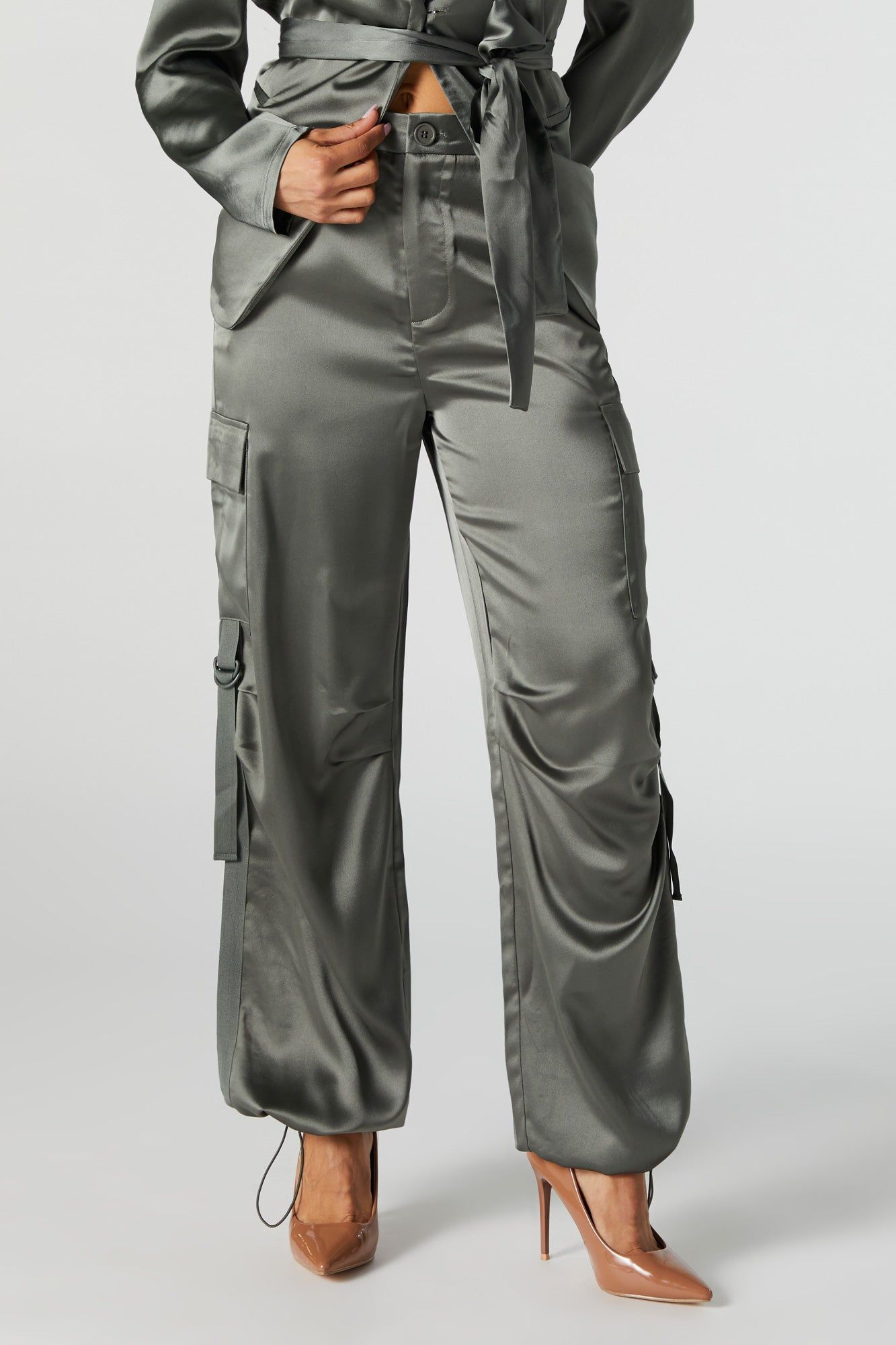 Jogger cargo en satin sold by Urban Planet product image thumbnail 2