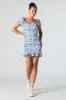 Minirobe fleurie smockée au dos sold by Urban Planet