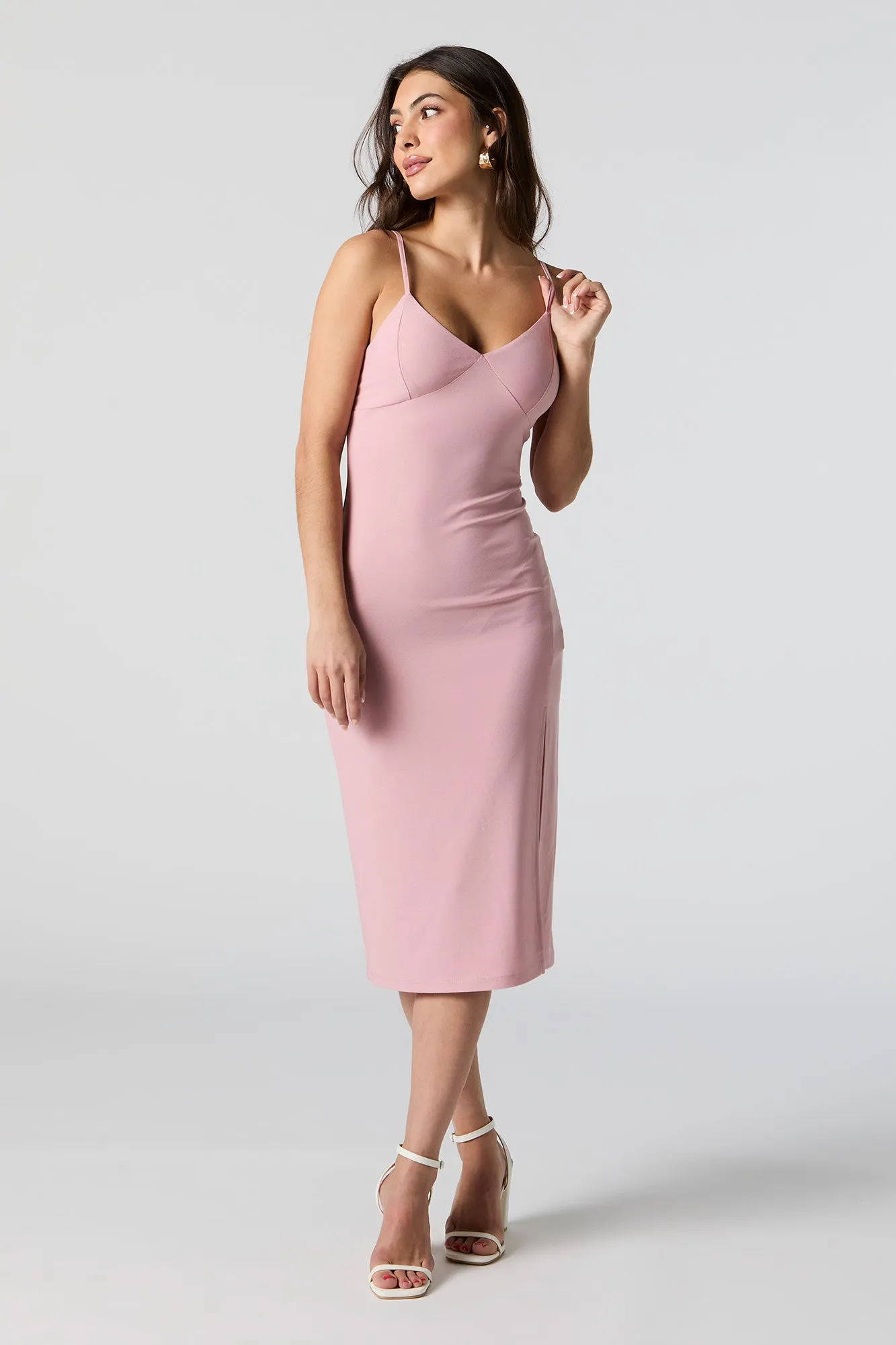 Robe midi en crêpe avec fente et encolure en V sold by Urban Planet product image thumbnail 4