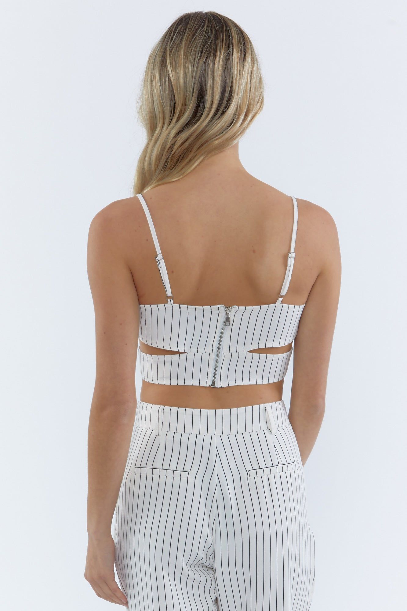 Haut court rayé avec découpes sold by Urban Planet product image thumbnail 5