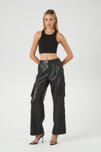 Pantalon cargo en similicuir sold by Urban Planet