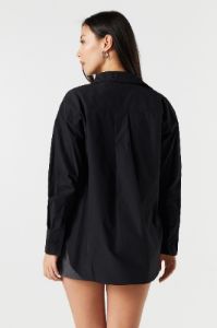 Haut surdimensionné boutonné avec col sold by Urban Planet