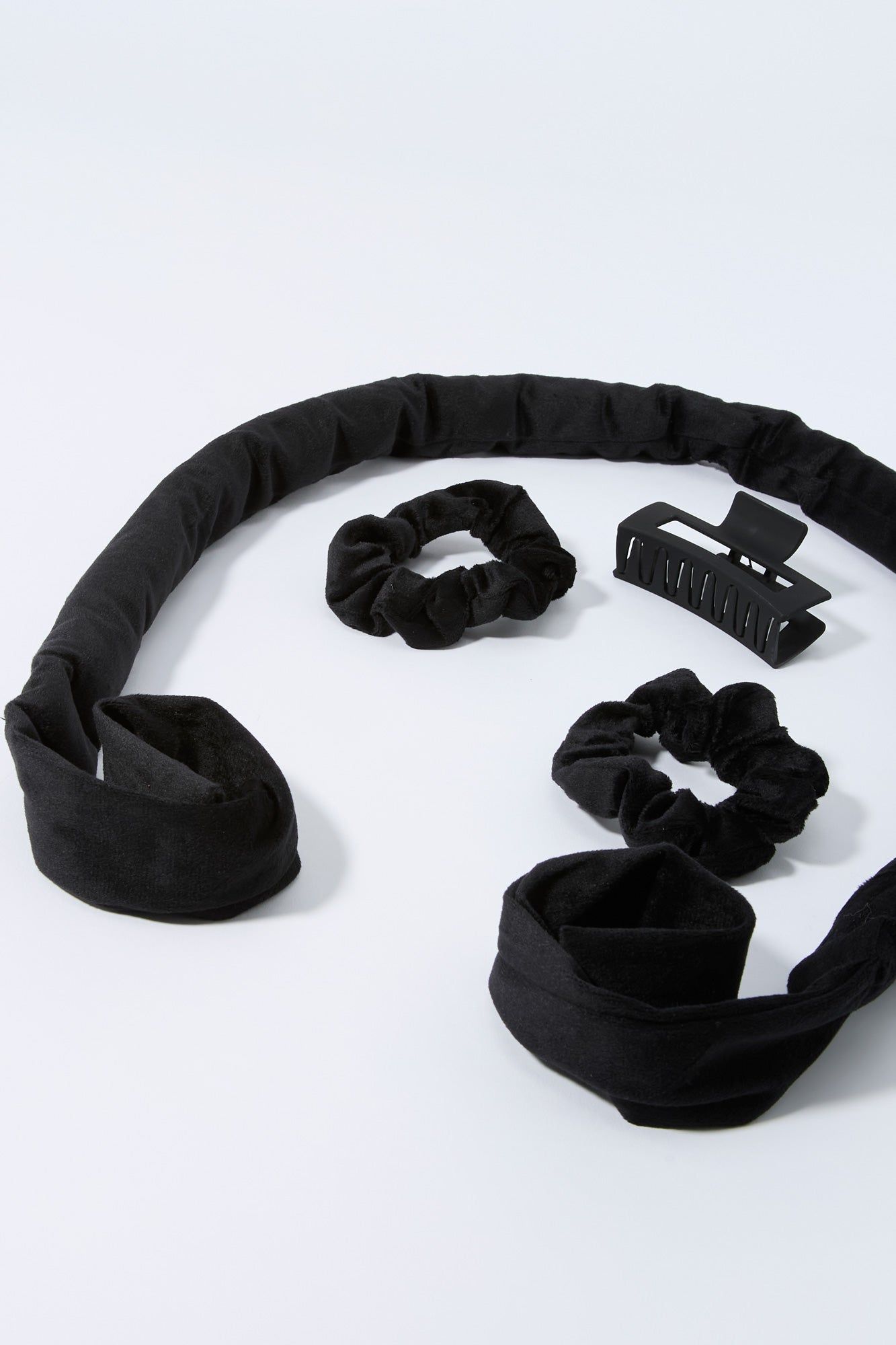 Heatless Hair Roller (4 Piece) sold by Urban Planet product image thumbnail 4