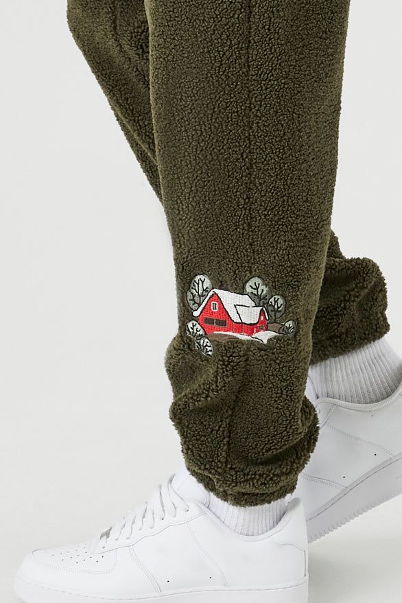 Jogger en Sherpa avec motif brodé Yeti sold by Urban Planet product image thumbnail 3
