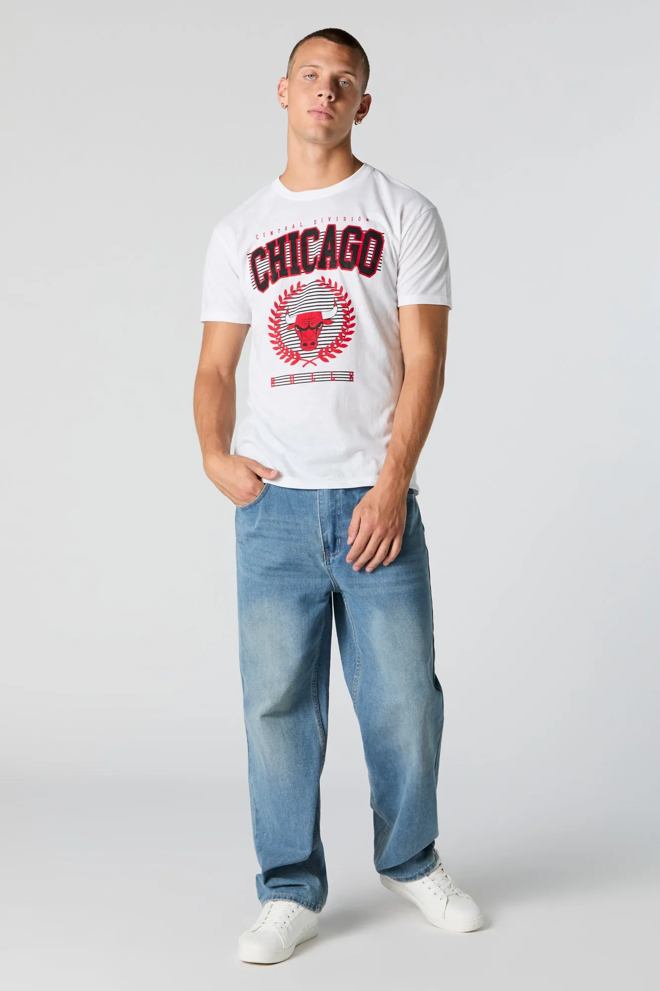 Chicago Bulls Graphic T-Shirt sold by Urban Planet product image thumbnail 3