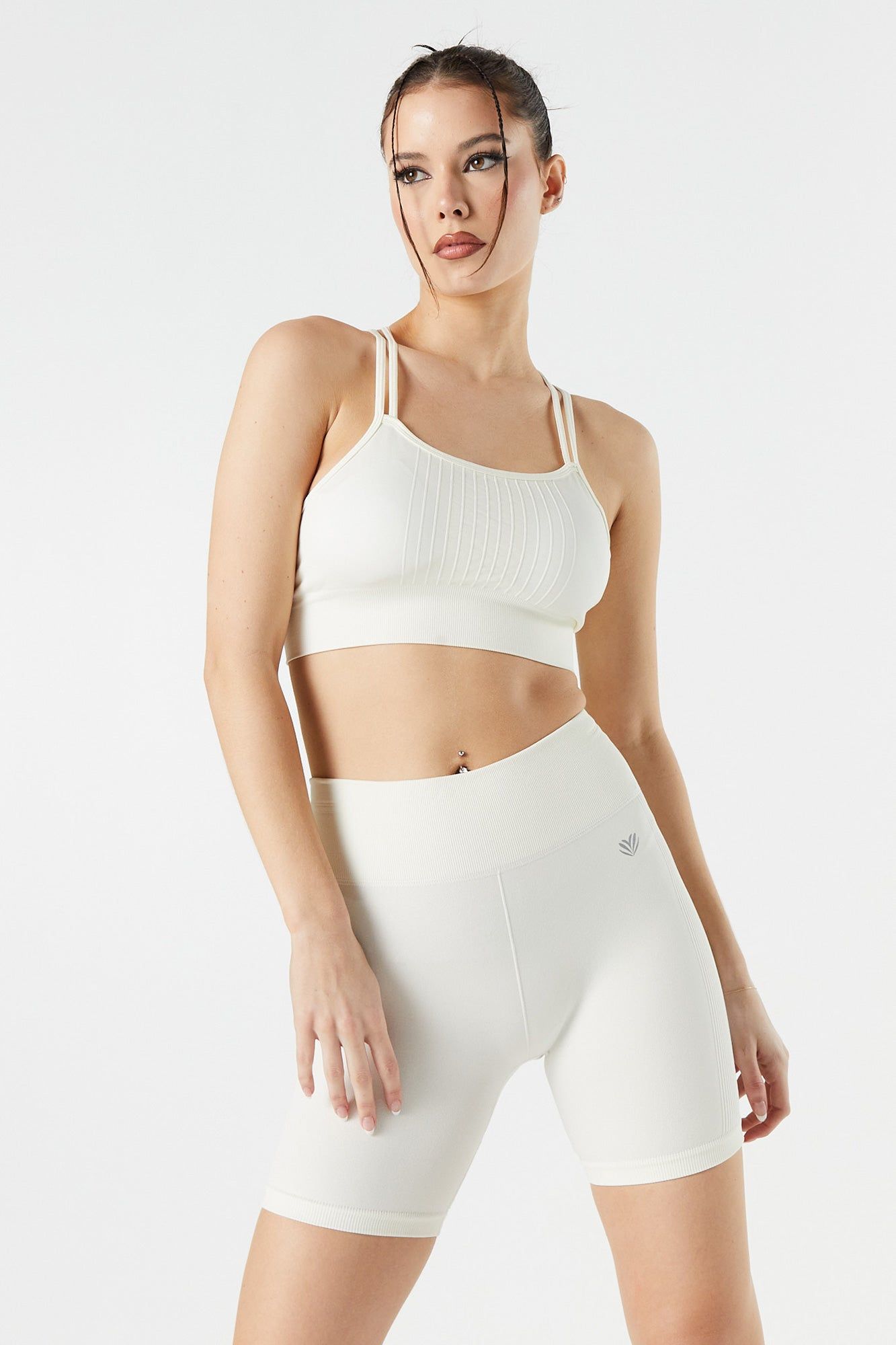 Soutien-gorge de sport sans couture à bretelles croisées sold by Urban Planet product image thumbnail 5