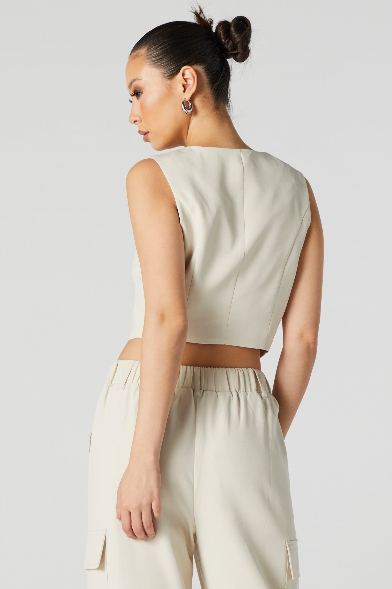 Veste boutonnée courte sold by Urban Planet product image thumbnail 2