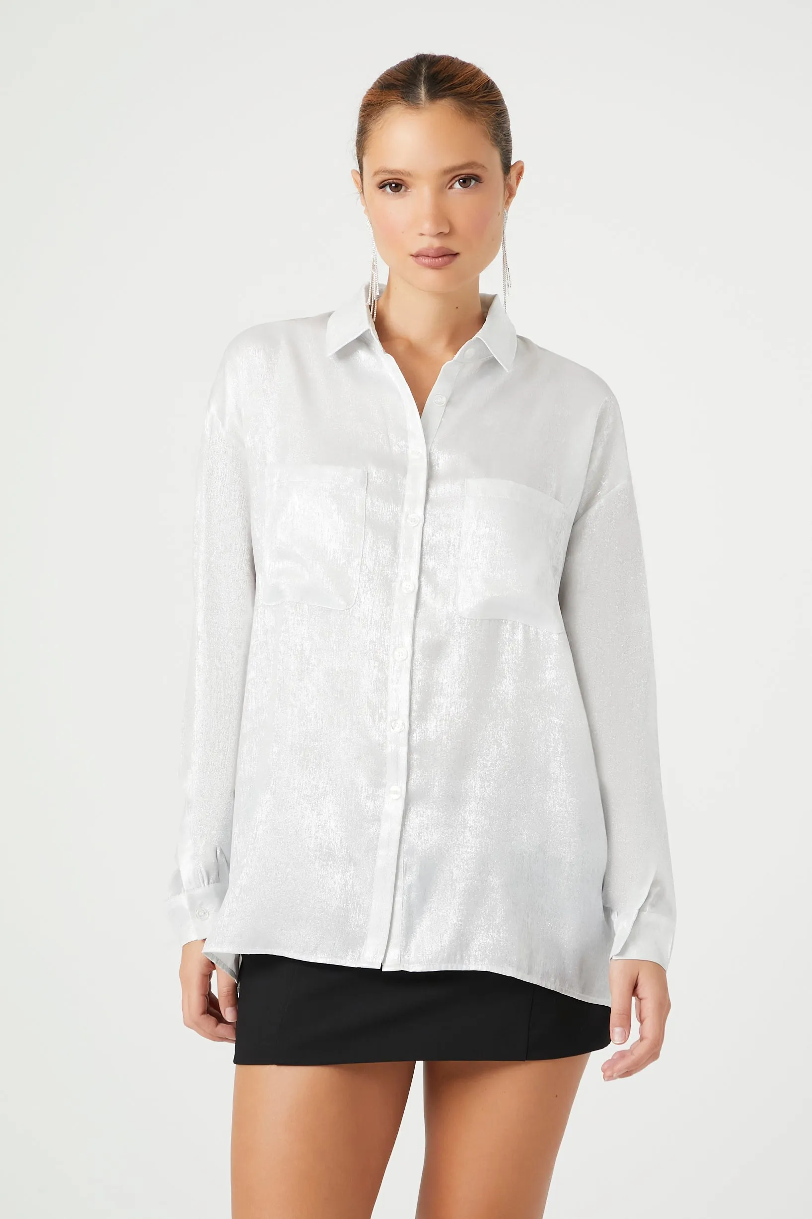 Haut boutonné métallisé sold by Urban Planet