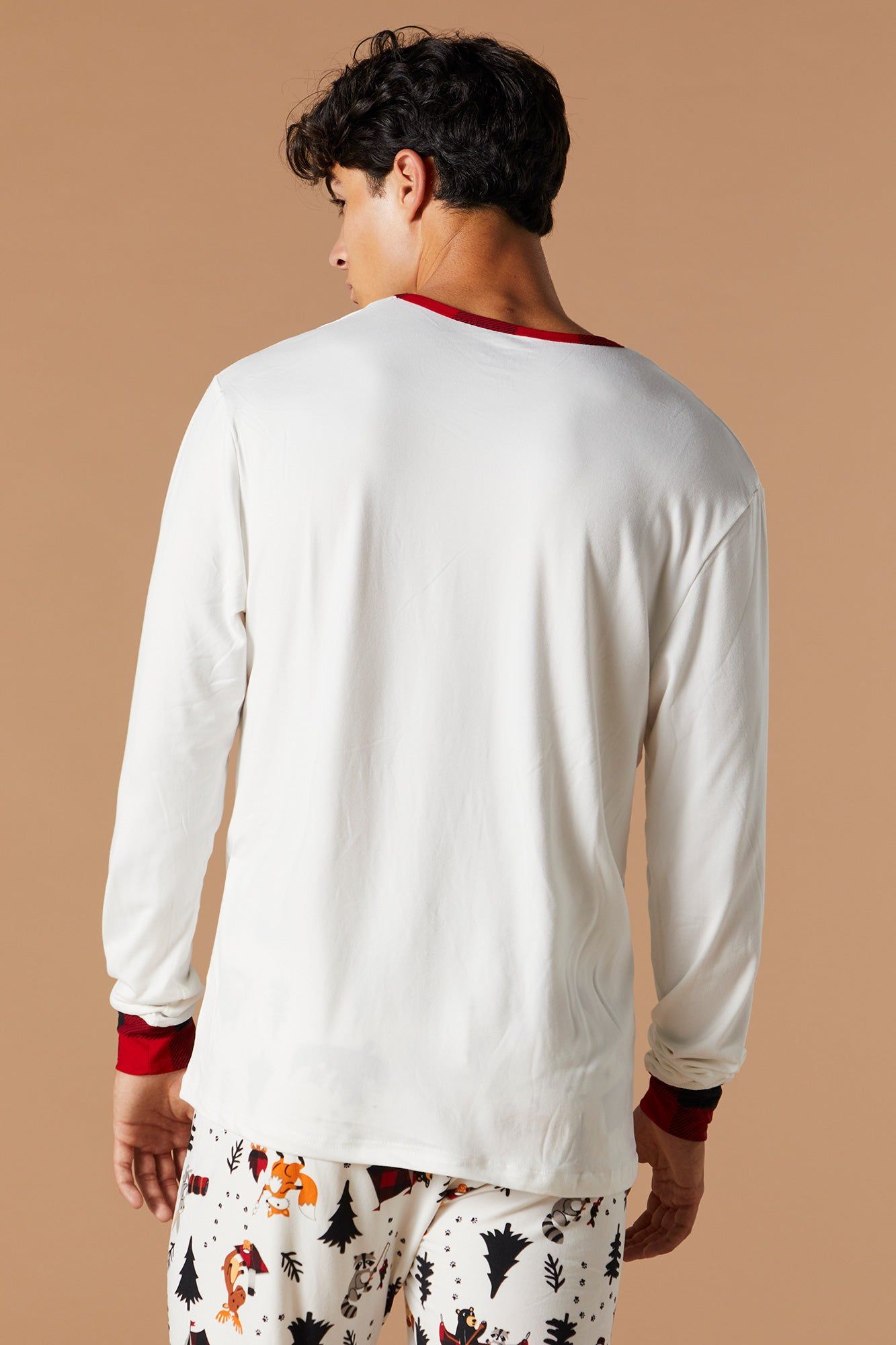 Ensemble pyjama Unisexe Pyjamas de famille à imprimé Forêt sold by Urban Planet product image thumbnail 3