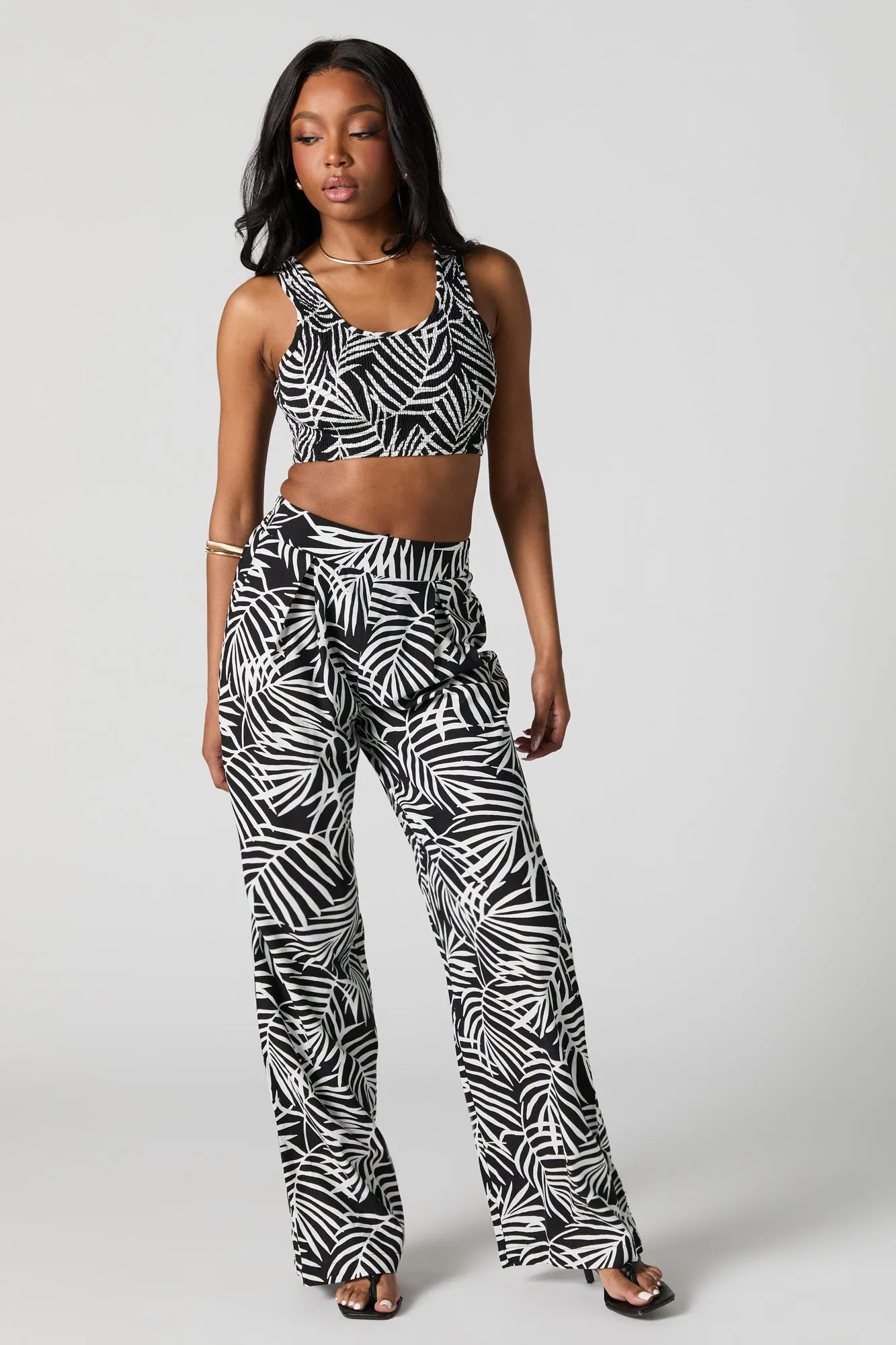 Leaf Print Textured Cropped Tank sold by Urban Planet product image thumbnail 3