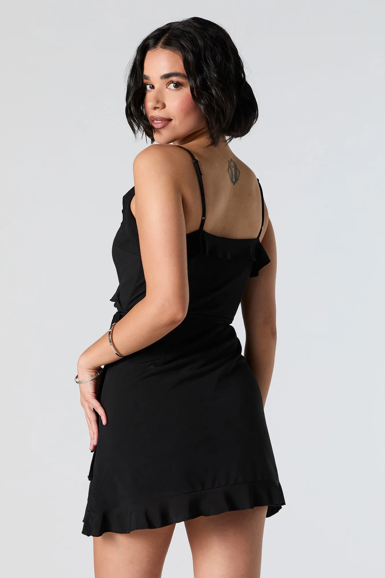 Minirobe fourreau volantée à surplis sold by Urban Planet product image thumbnail 2