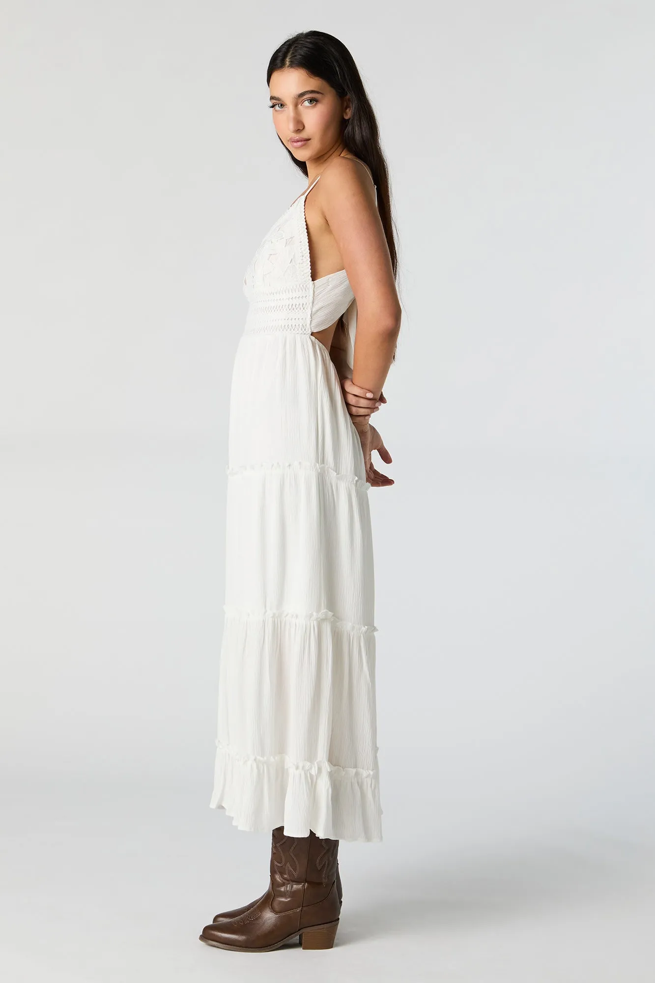 Lace Crochet Sweetheart Tiered Midi Dress sold by Urban Planet product image thumbnail 2
