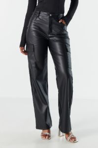 Pantalon cargo en similicuir sold by Urban Planet