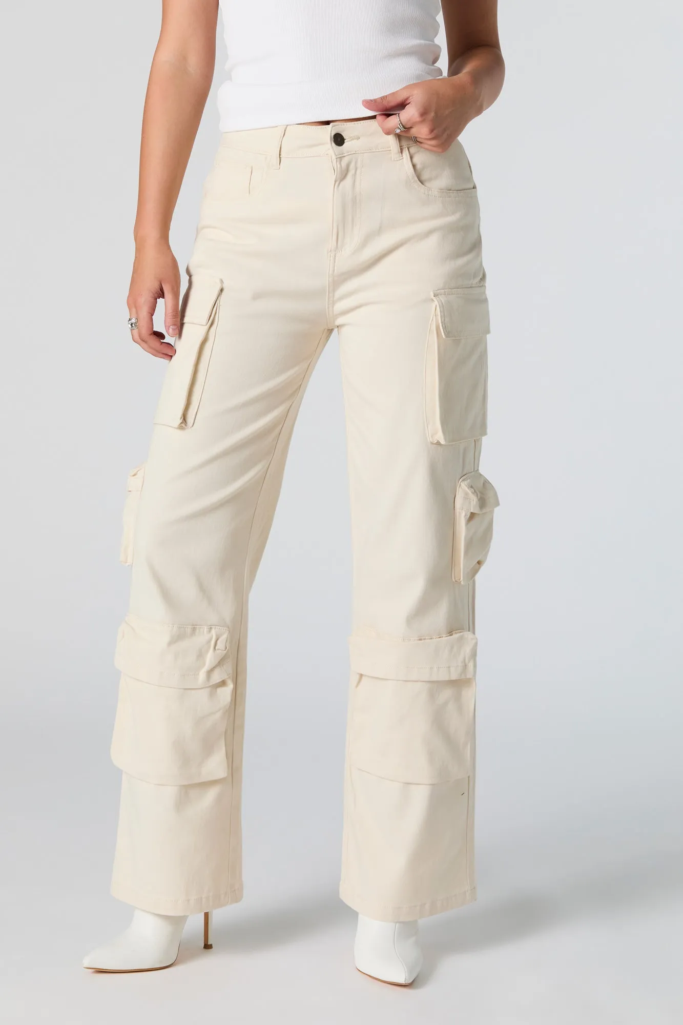 Pantalon cargo à jambe droite avec 6 poches sold by Urban Planet product image thumbnail 2
