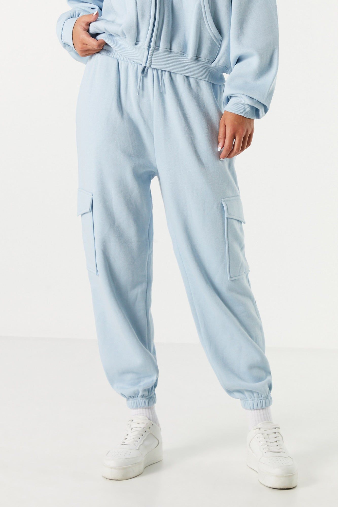 Pantalon de jogging cargo en molleton sold by Urban Planet product image thumbnail 5