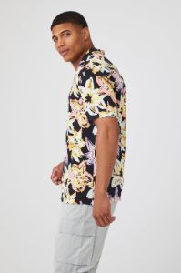 Haaut boutonné fleuri sold by Urban Planet