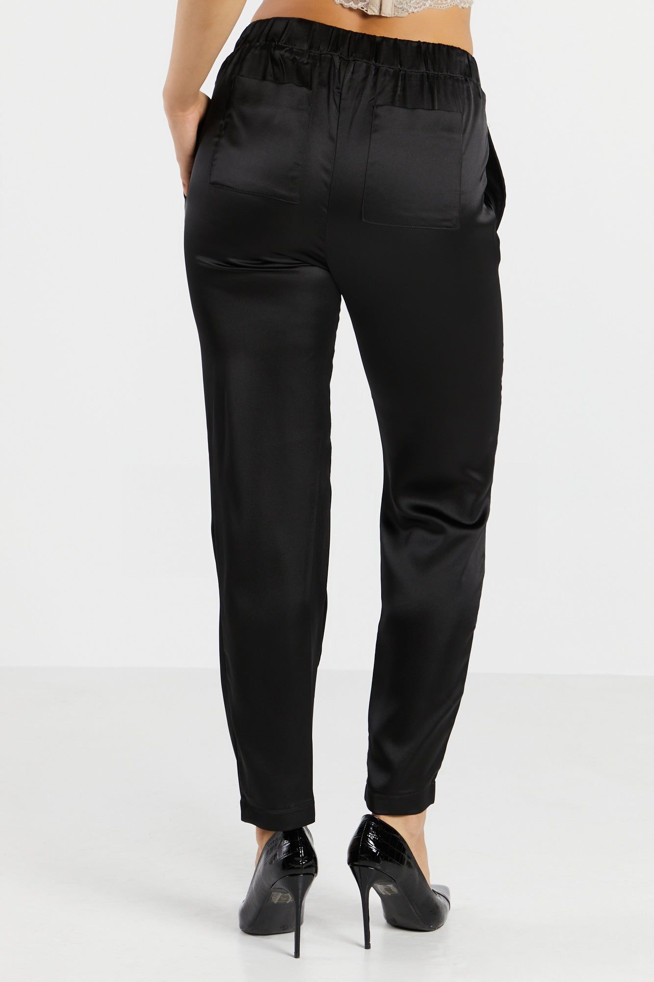 Pantalon mince mi-taille en satin sold by Urban Planet product image thumbnail 8