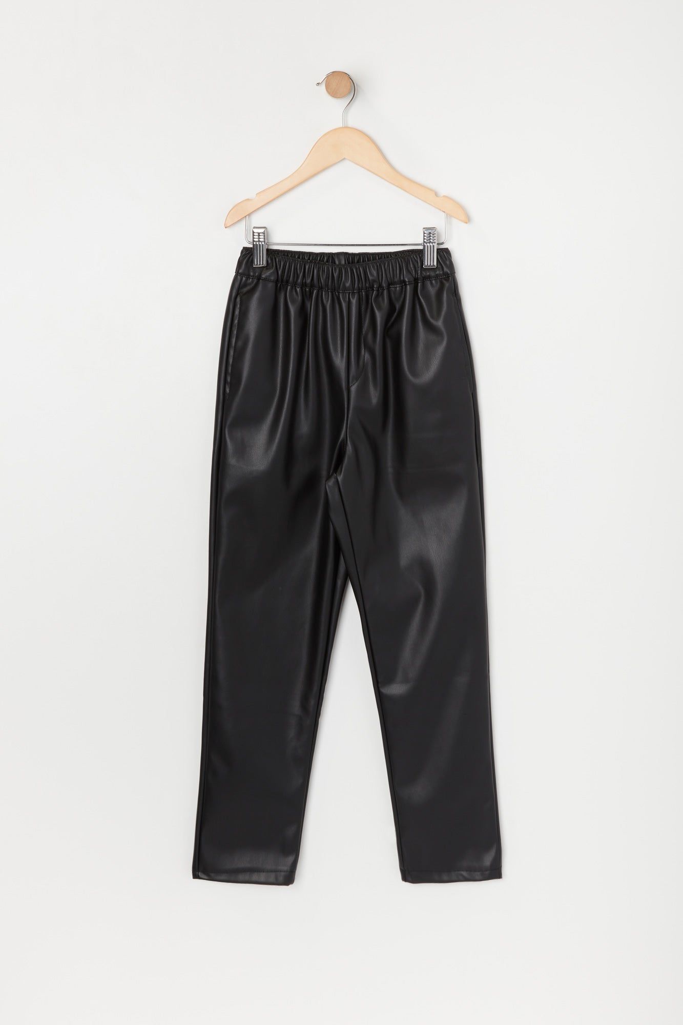 Pantalon en similicuir avec bande de taille élastique pour fille sold by Urban Planet