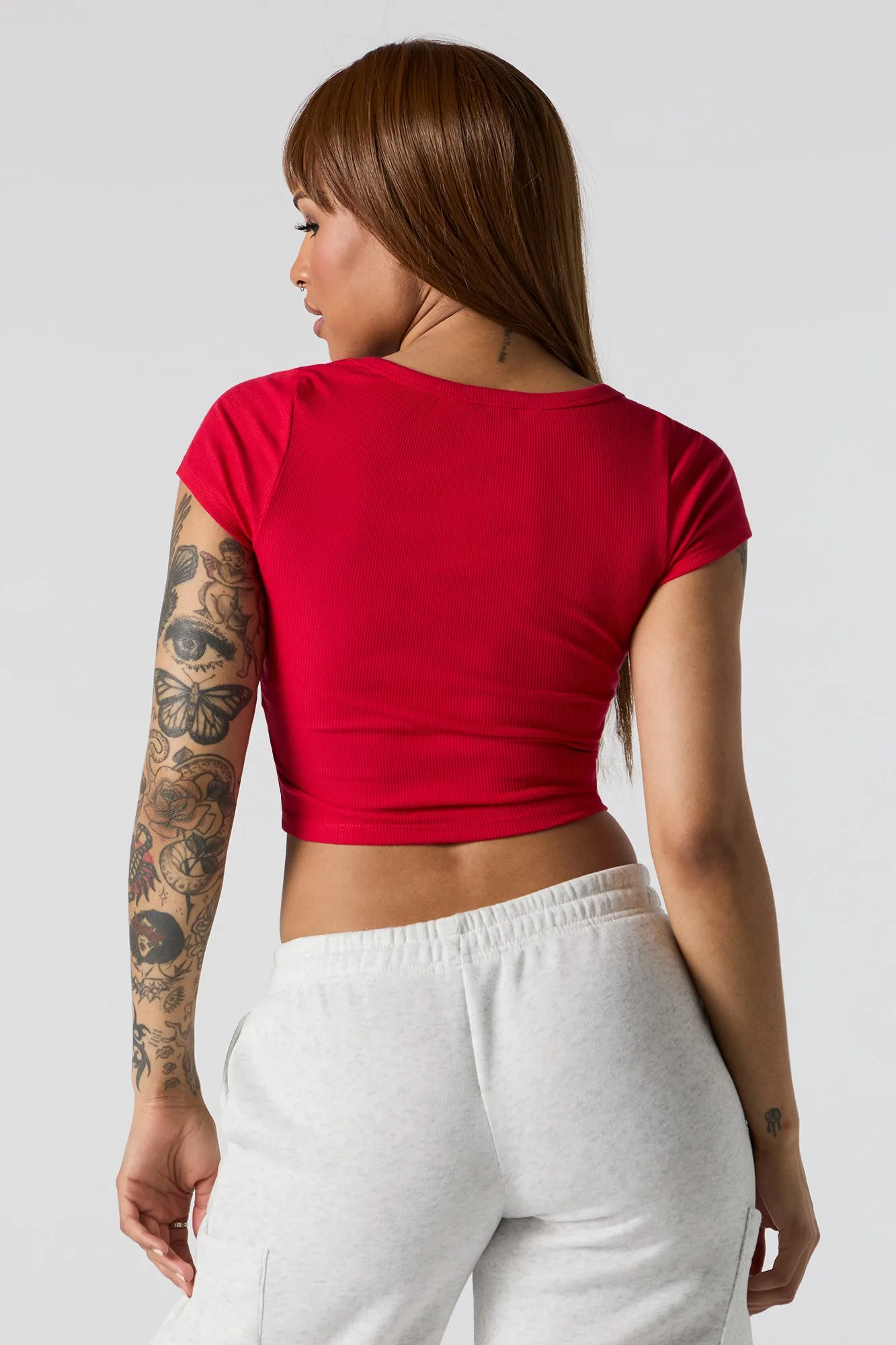 T-shirt côtelé court avec encolure arrondie sold by Urban Planet product image thumbnail 5