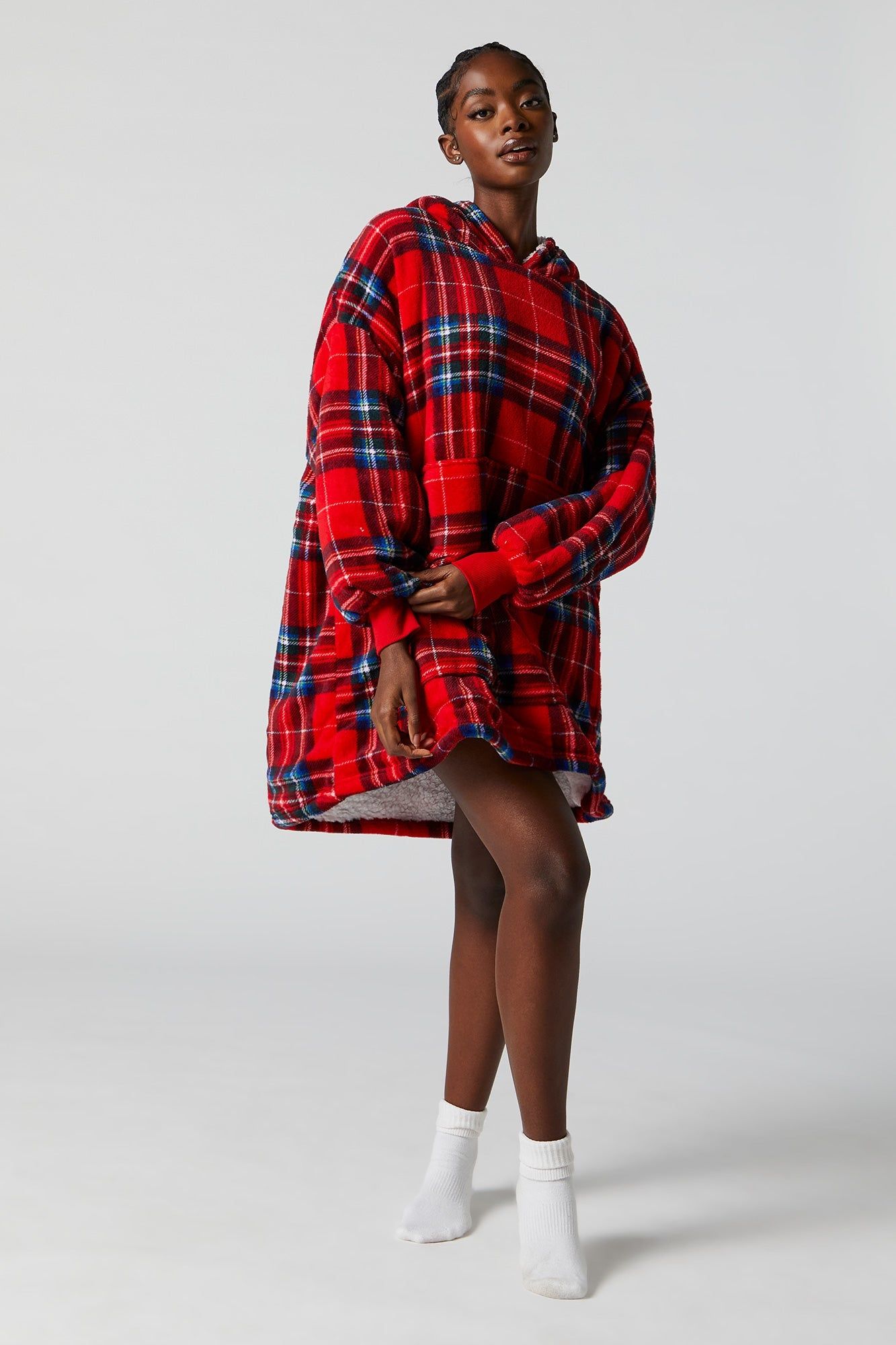 Haut surdimensionné à carreaux de Noël sold by Urban Planet product image thumbnail 3