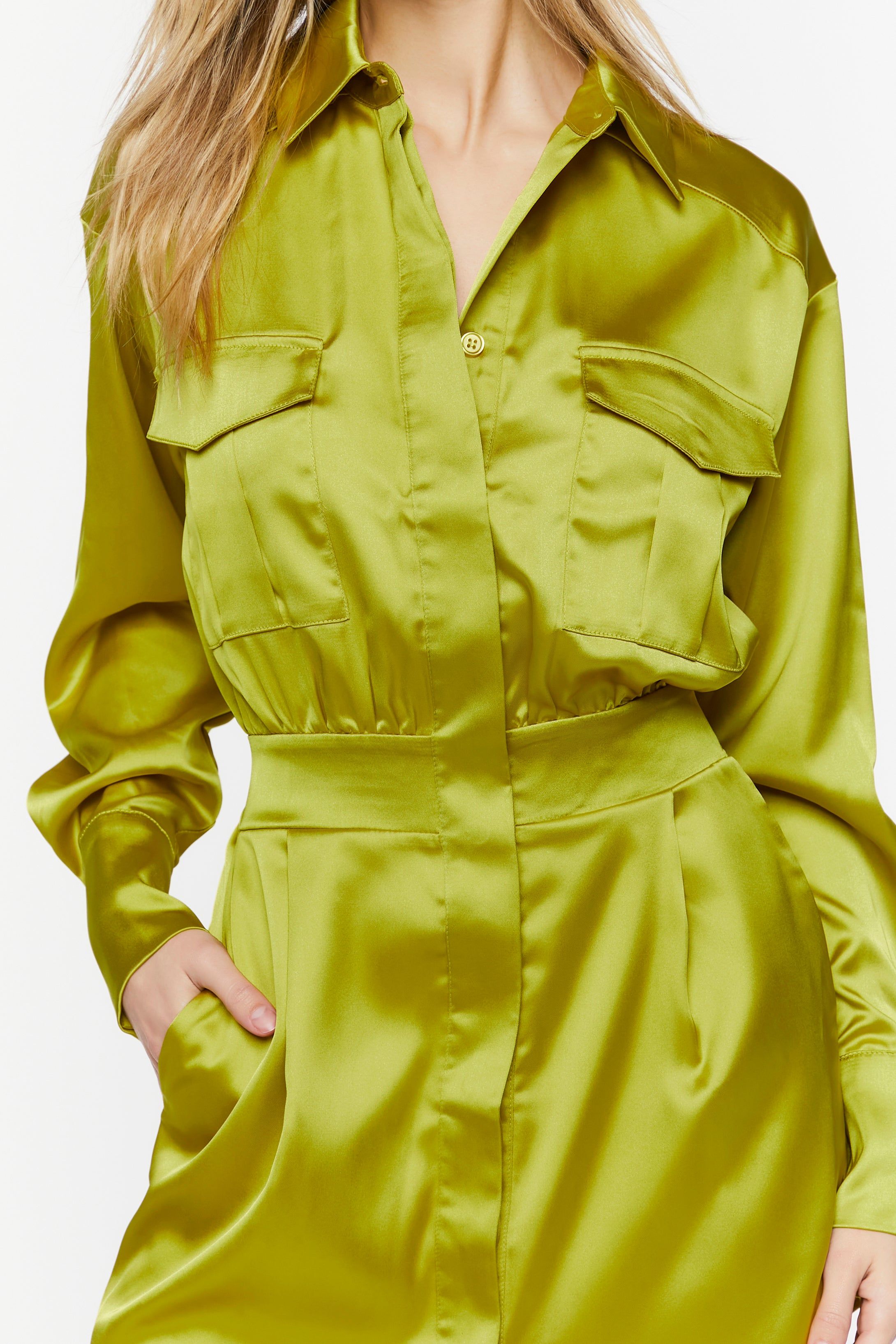 Robe-chemise longueur mini en satin sold by Urban Planet product image thumbnail 4