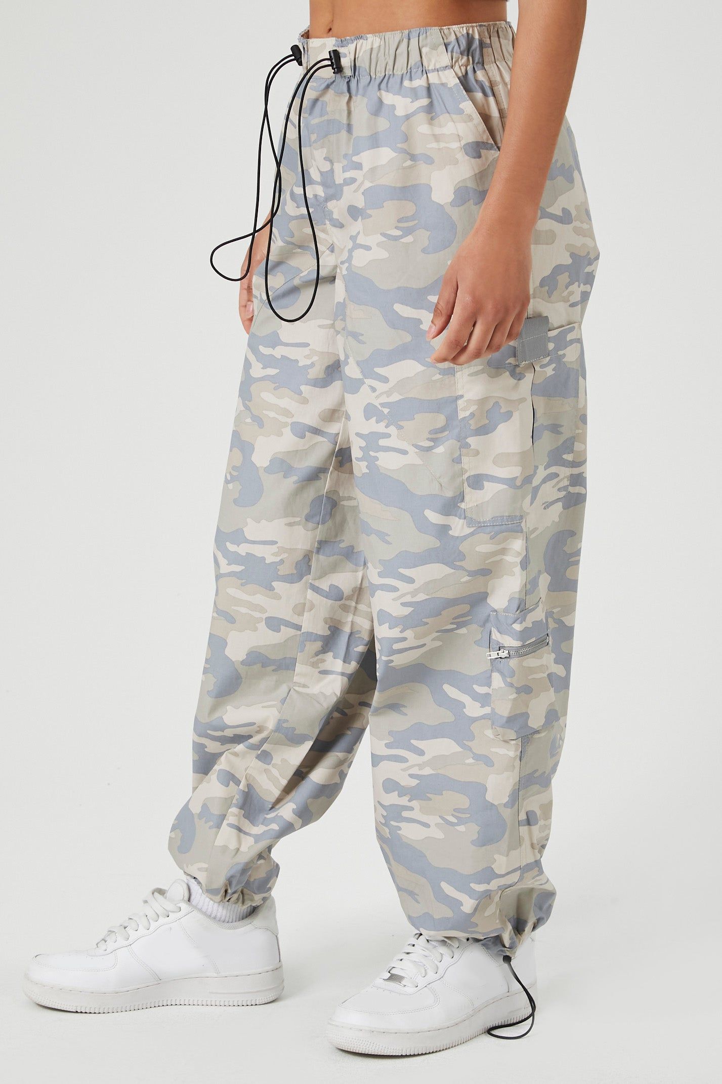 Pantalon de jogging en popeline à taille coulissante avec barillet et motif camouflage sold by Urban Planet product image thumbnail 3