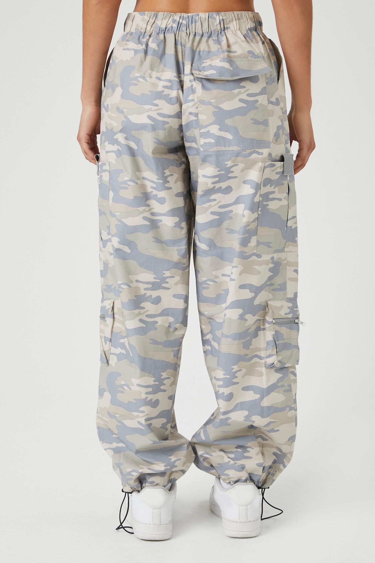 Pantalon de jogging en popeline à taille coulissante avec barillet et motif camouflage sold by Urban Planet product image thumbnail 4