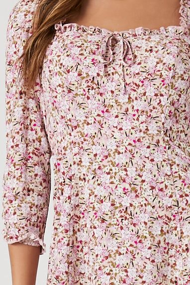 Robe midi fleurie avec encolure carrée sold by Urban Planet product image thumbnail 5