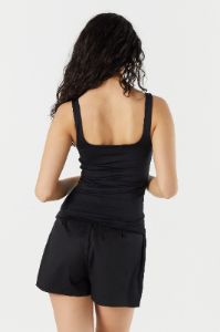 Débardeur profilé à décolleté en coeur sold by Urban Planet