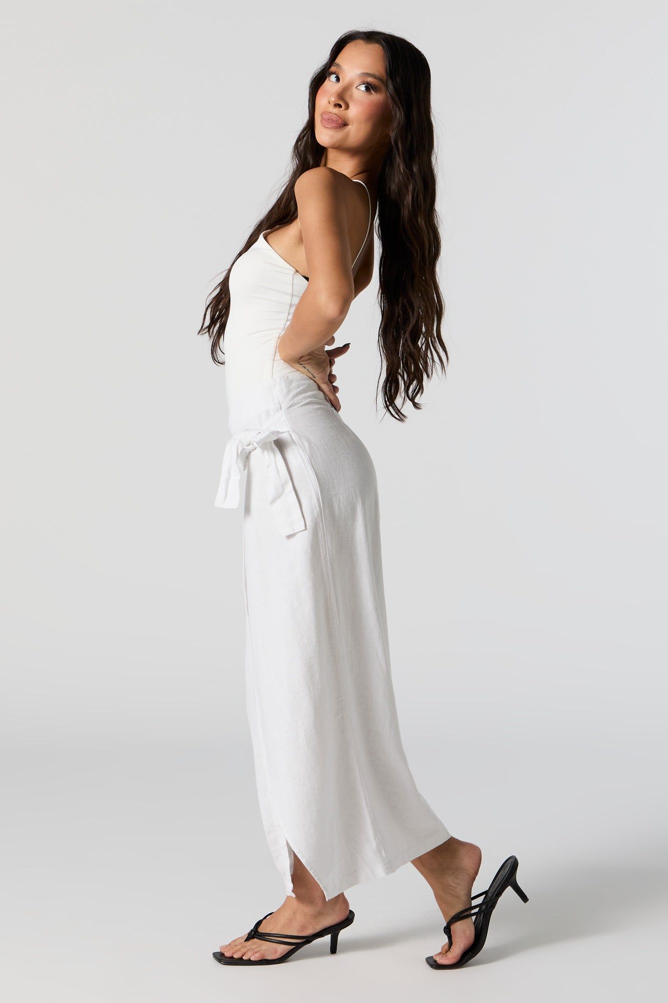 Jupe cargo midi en lin sold by Urban Planet product image thumbnail 2