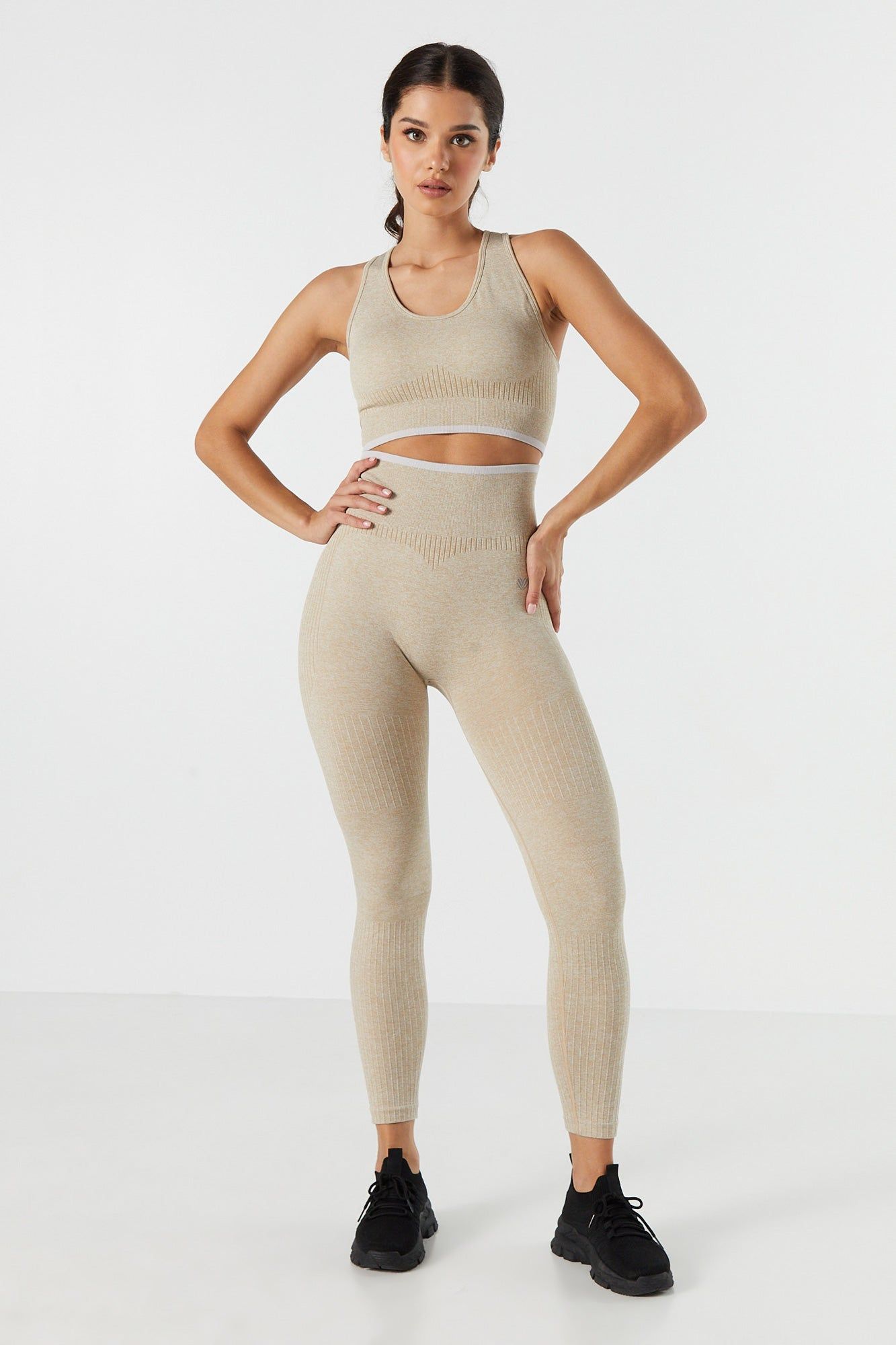 Legging Active côtelé sans couture sold by Urban Planet