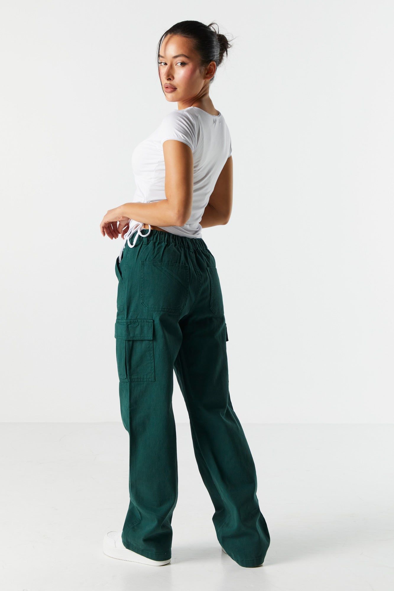 Jean cargo à jambe droite avec taille élastique sold by Urban Planet product image thumbnail 12