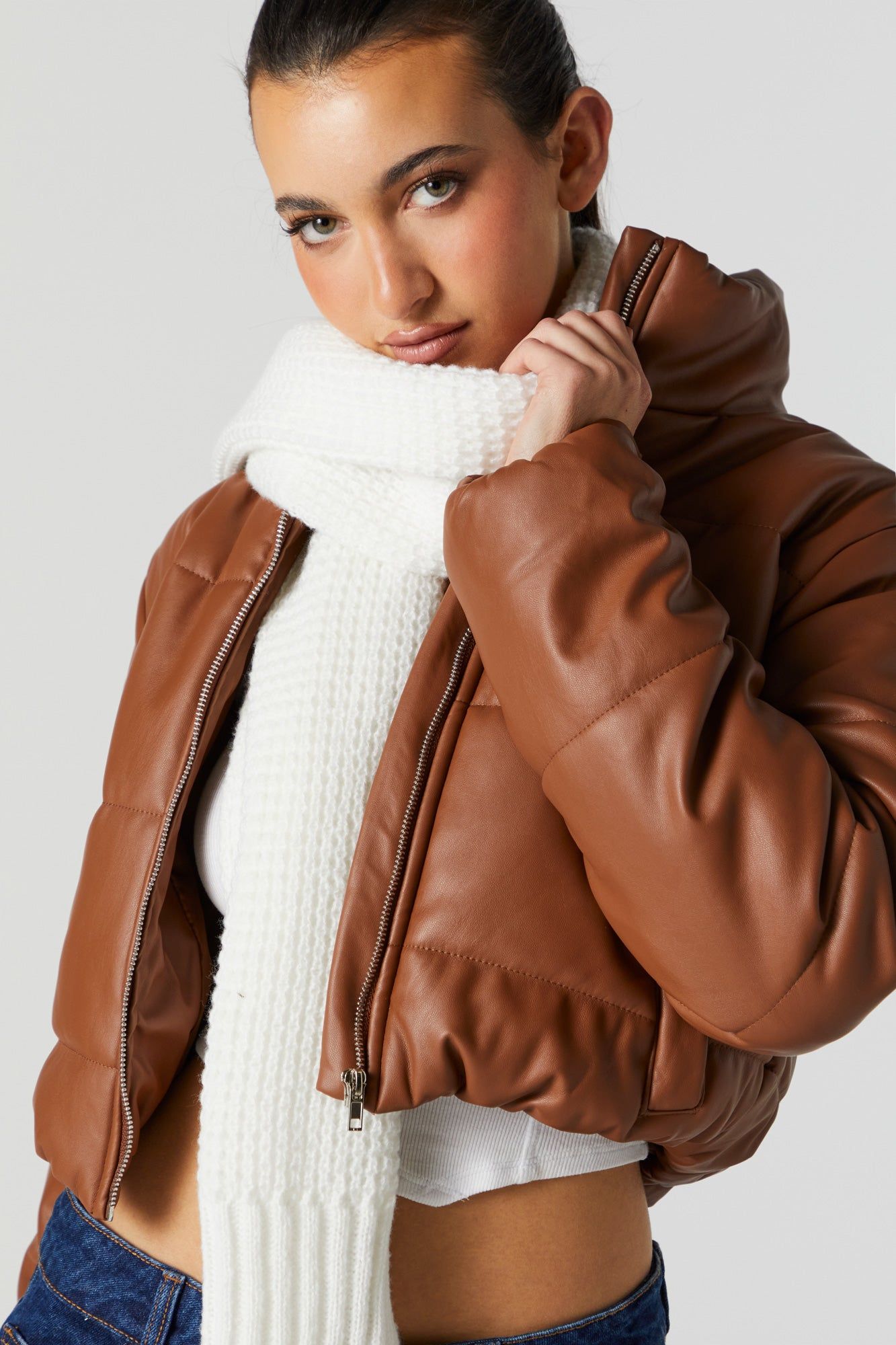 Écharpe en tricot gaufré sold by Urban Planet product image thumbnail 5