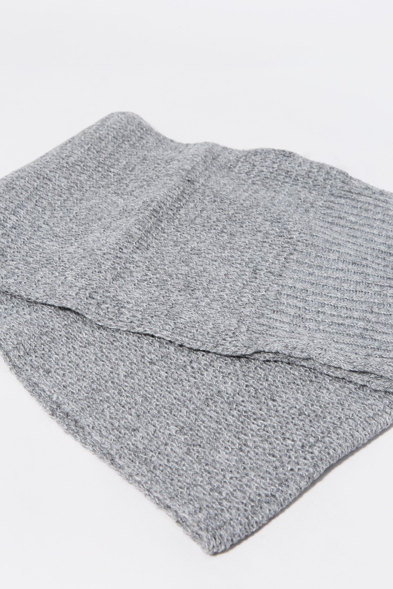 Écharpe en tricot gaufré sold by Urban Planet product image thumbnail 2