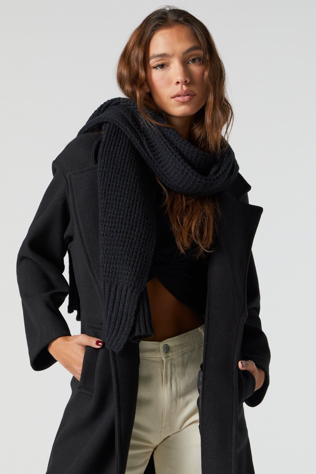 Écharpe en tricot gaufré sold by Urban Planet product image thumbnail 3