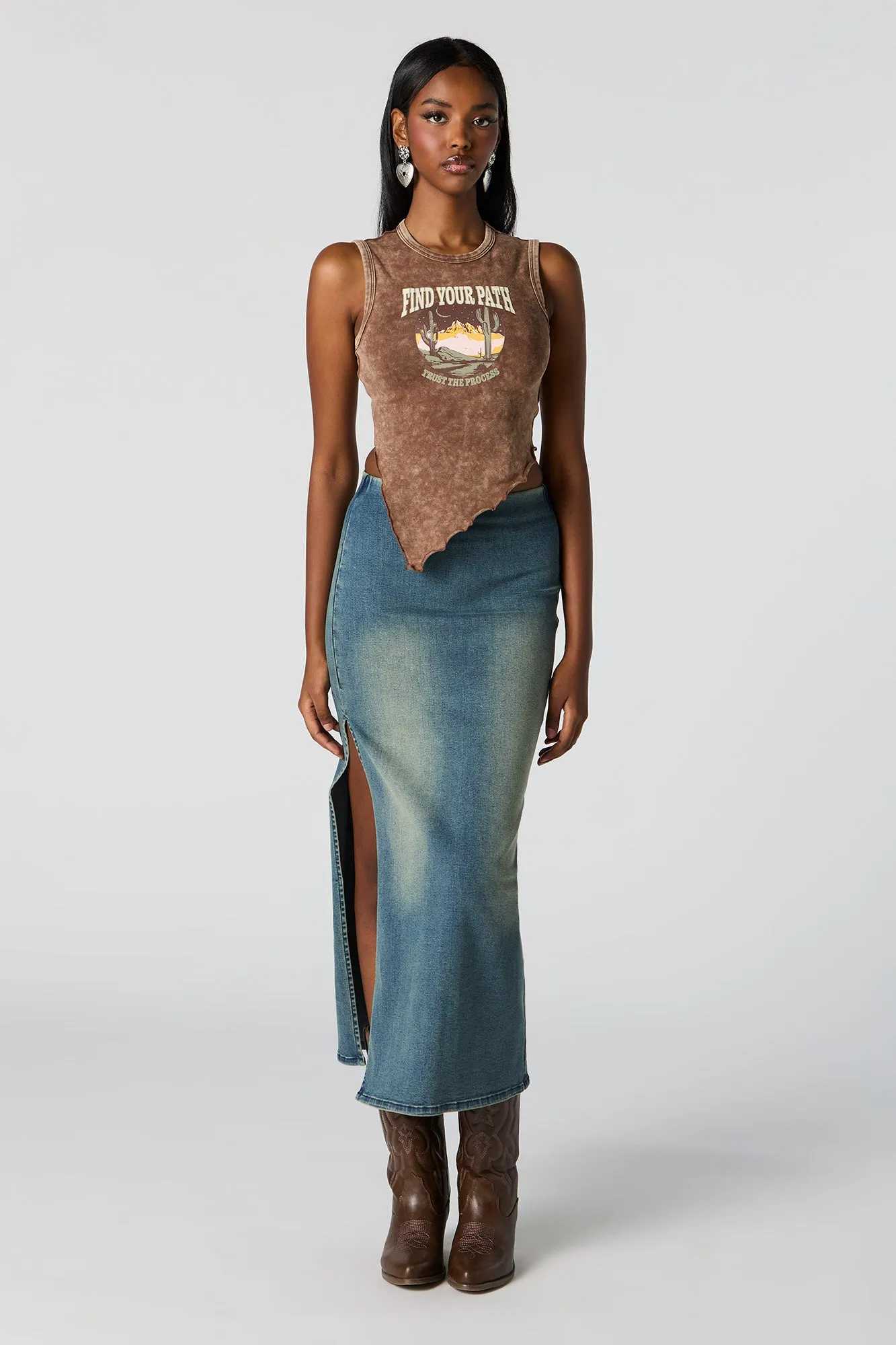 Find Your Path Graphic Washed Assymetical Tank sold by Urban Planet product image thumbnail 3