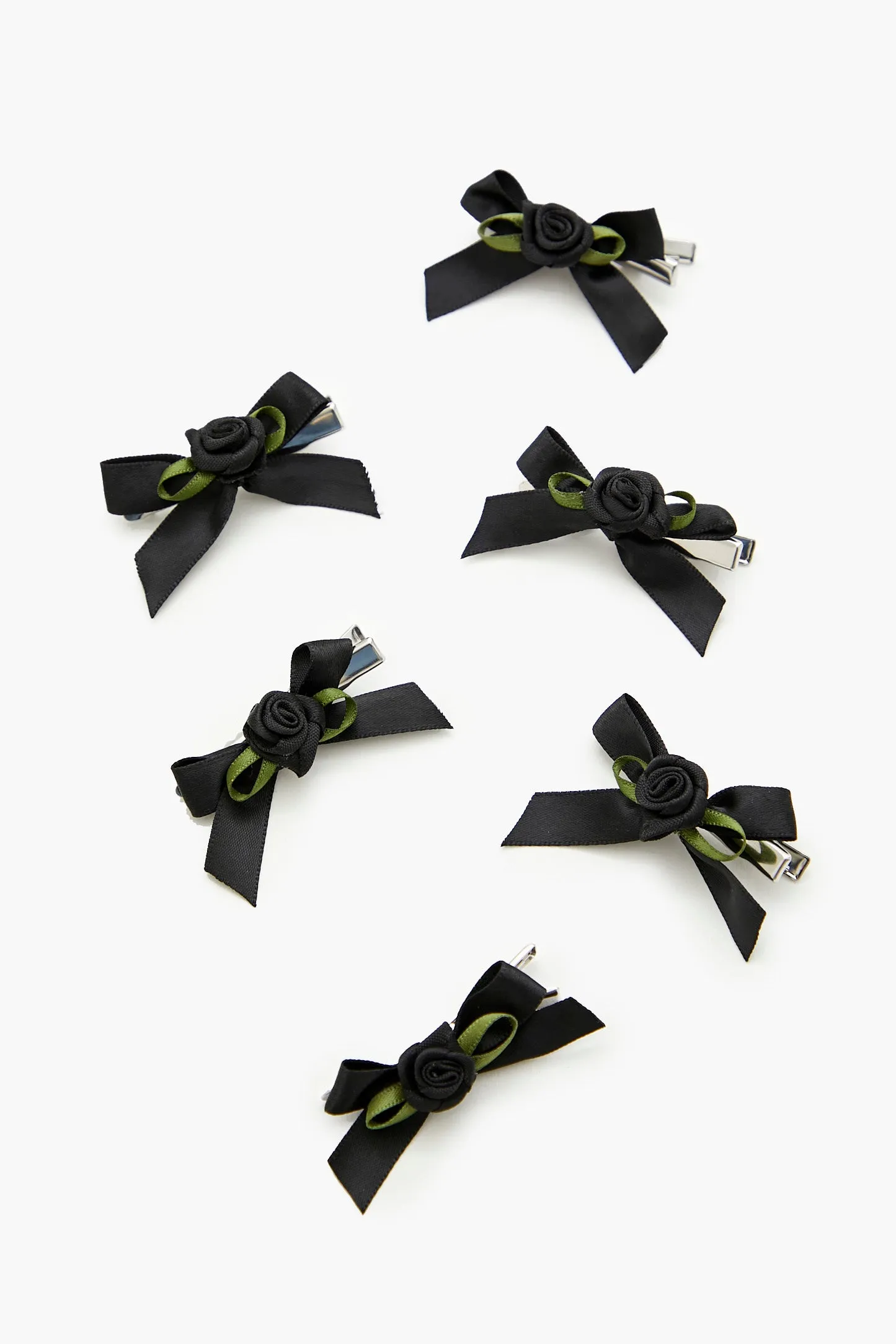 Rosette Bow Hair Clip Set sold by Urban Planet